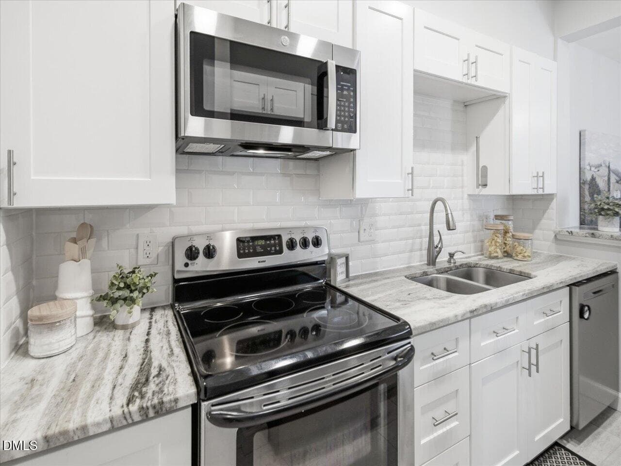 28-Kitchen - 274 E Davie Street 274, Raleigh, NC 27601, Raleigh