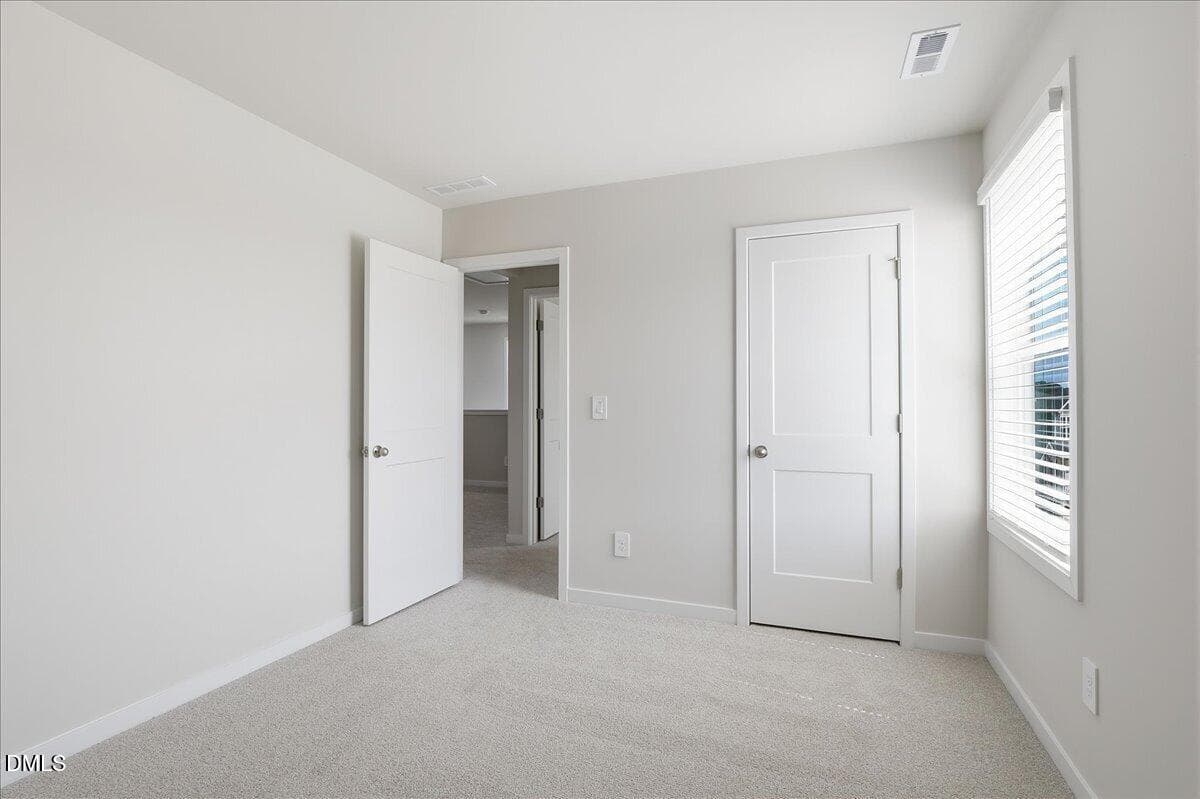 17-RAL_CountryLane_Lennon_151NFieldSparr - 151 N Field Sparrow Way, Clayton, NC 27520