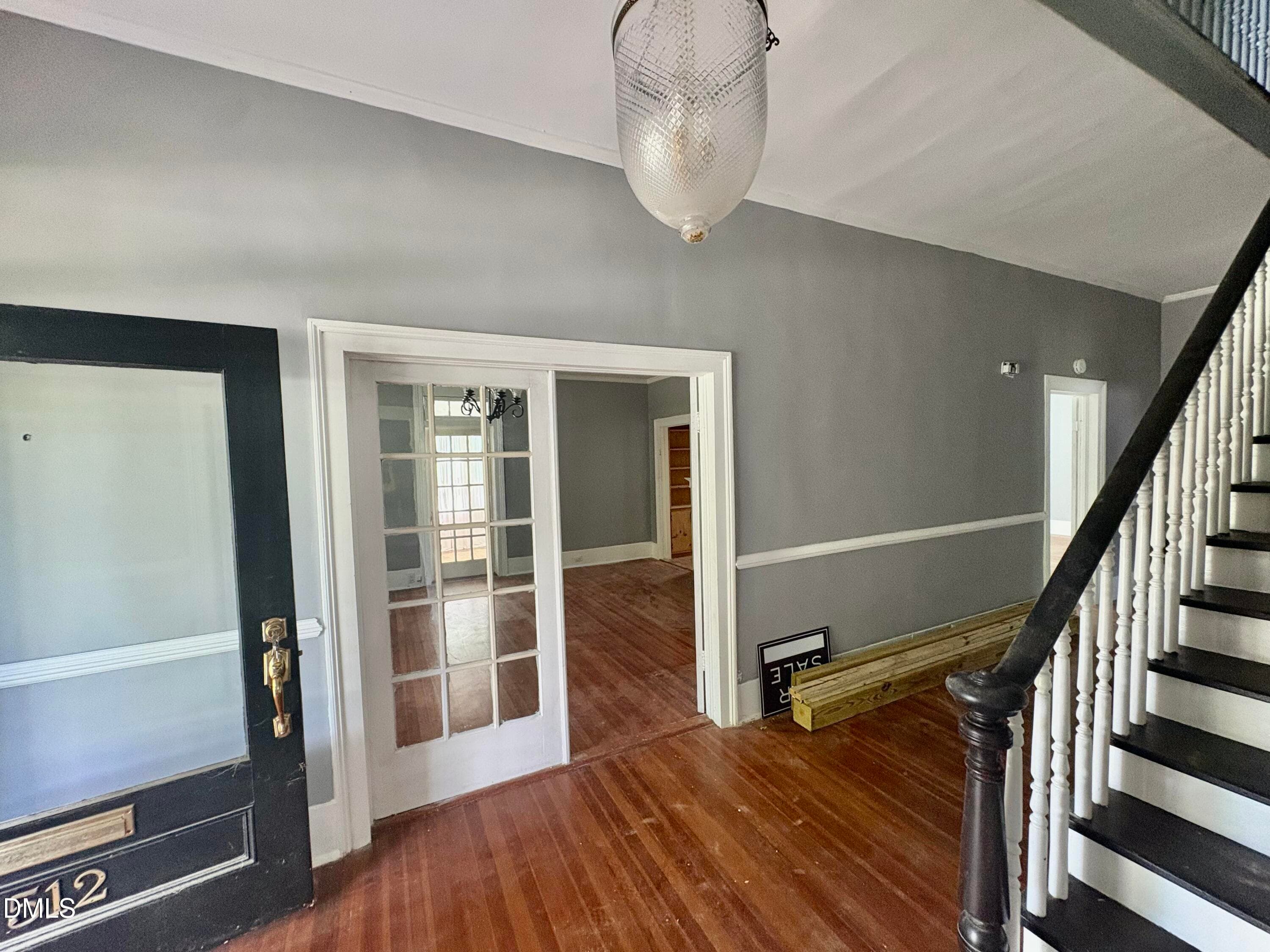 Entry - 512 Raleigh Street, Oxford, NC 27565