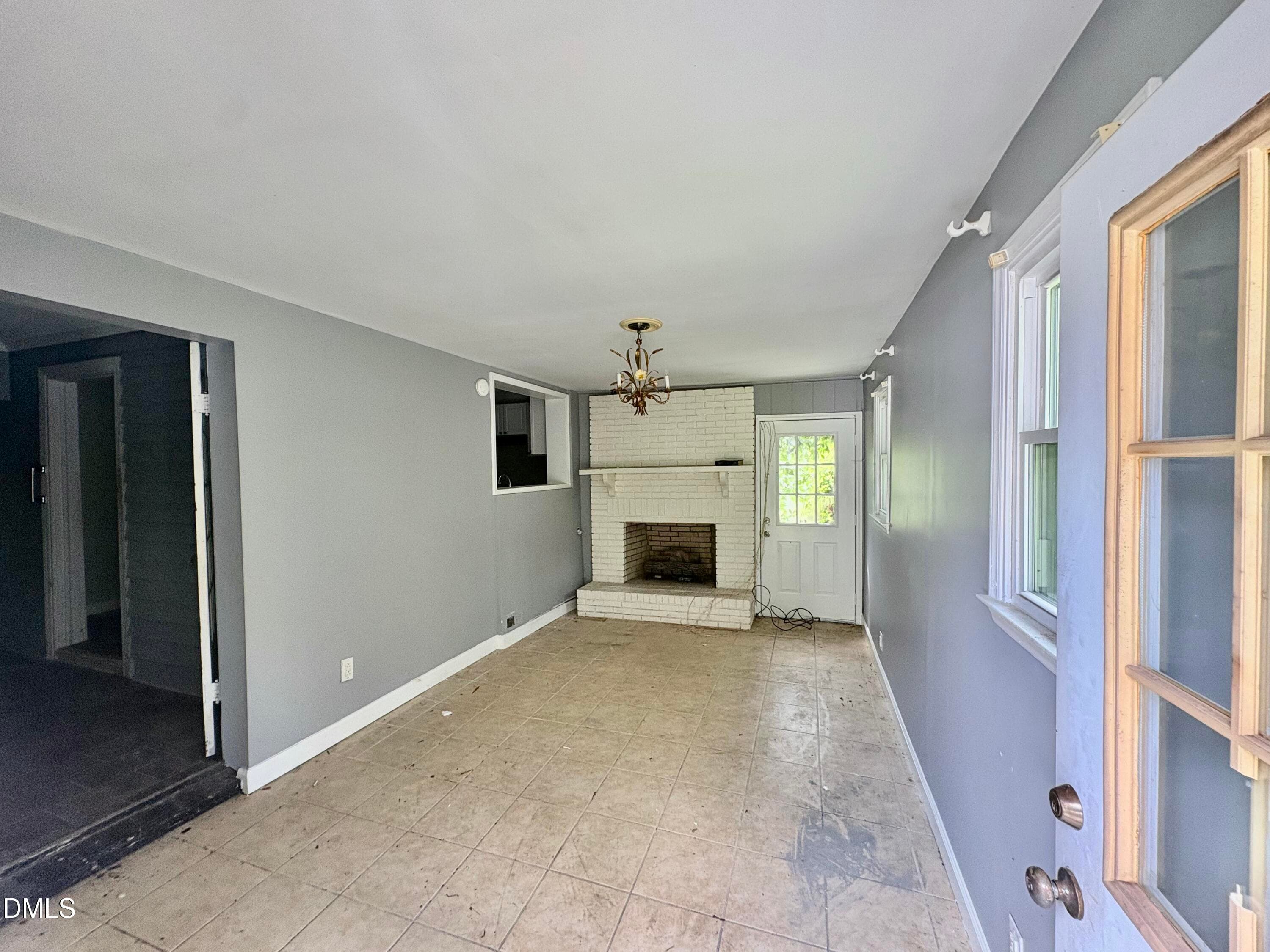Back room from back door - 512 Raleigh Street, Oxford, NC 27565