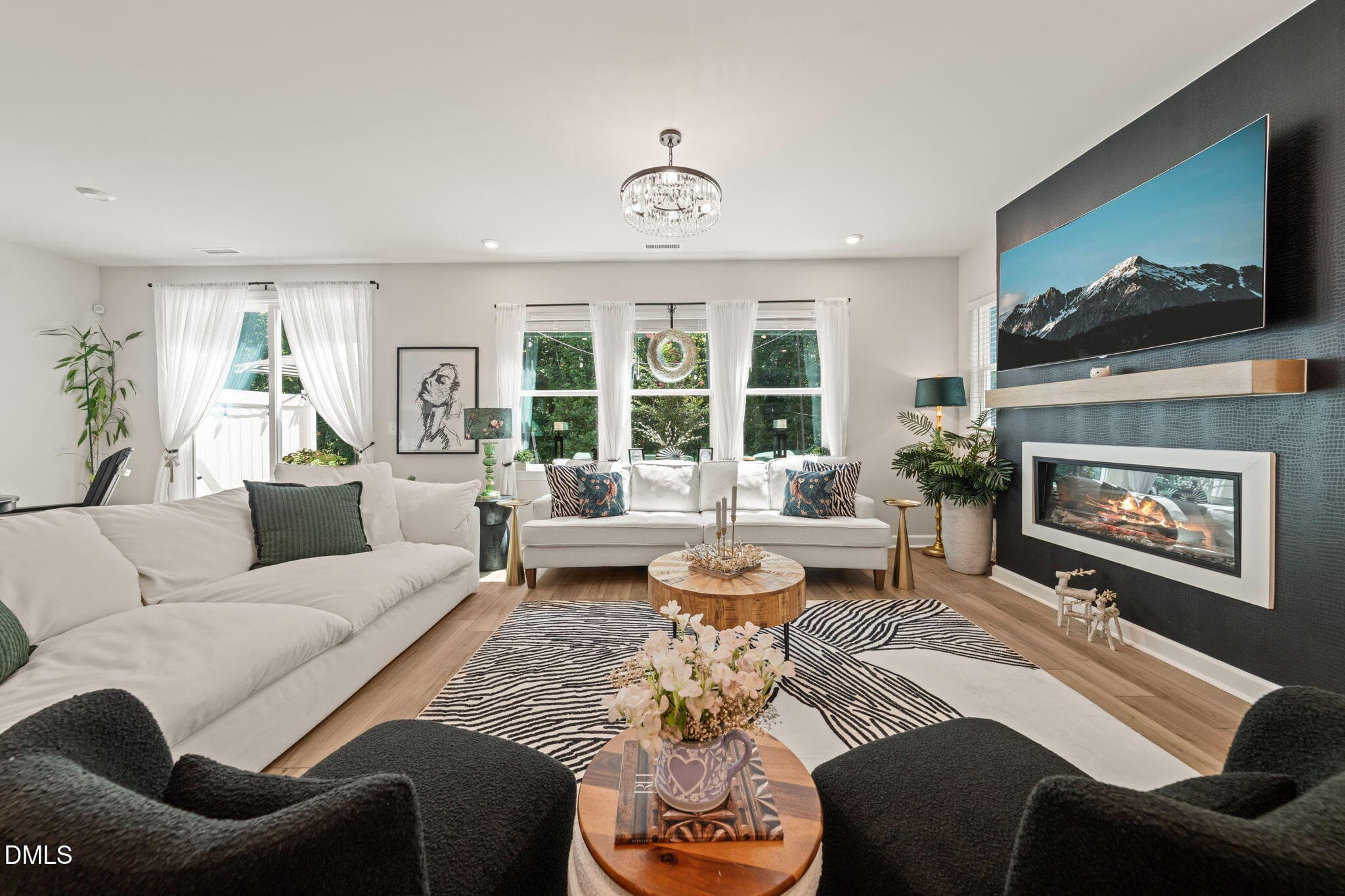 Living room (1) - 7900 Berry Crest Avenue, Raleigh, NC 27617, Raleigh