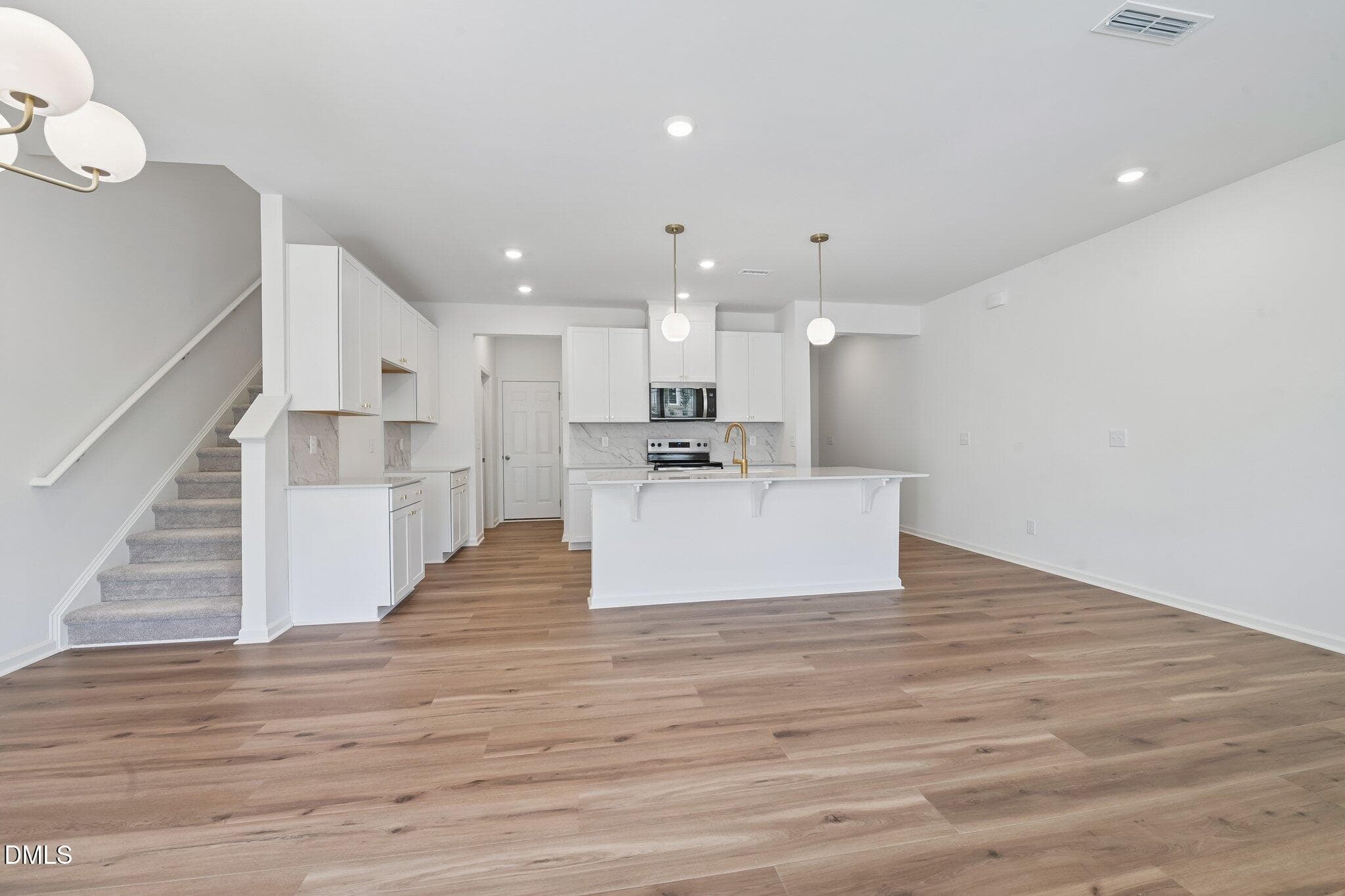 11-web-or-mls-Sunset Lk Dr-S1508-011 - 512 Sunset Lake Drive, Durham, NC 27703, Durham