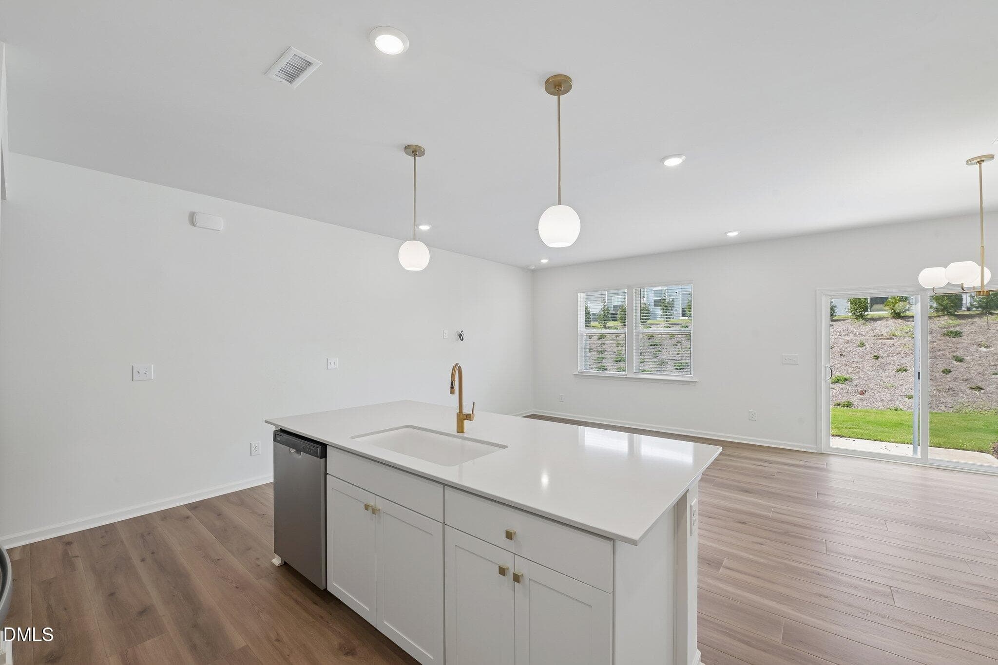 12-web-or-mls-Sunset Lk Dr-S1508-012 - 512 Sunset Lake Drive, Durham, NC 27703, Durham