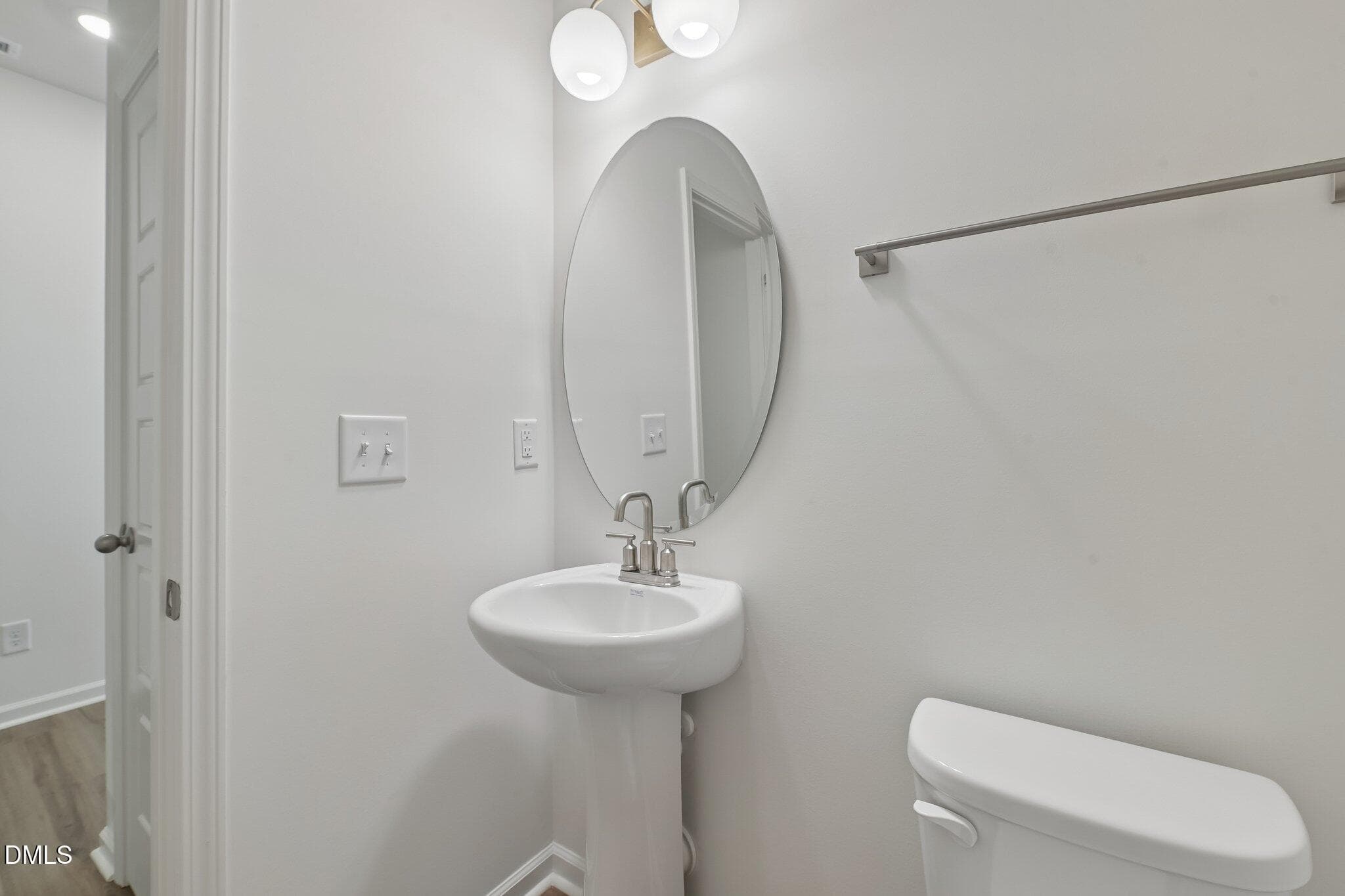 17-web-or-mls-Sunset Lk Dr-S1508-017 - 512 Sunset Lake Drive, Durham, NC 27703, Durham