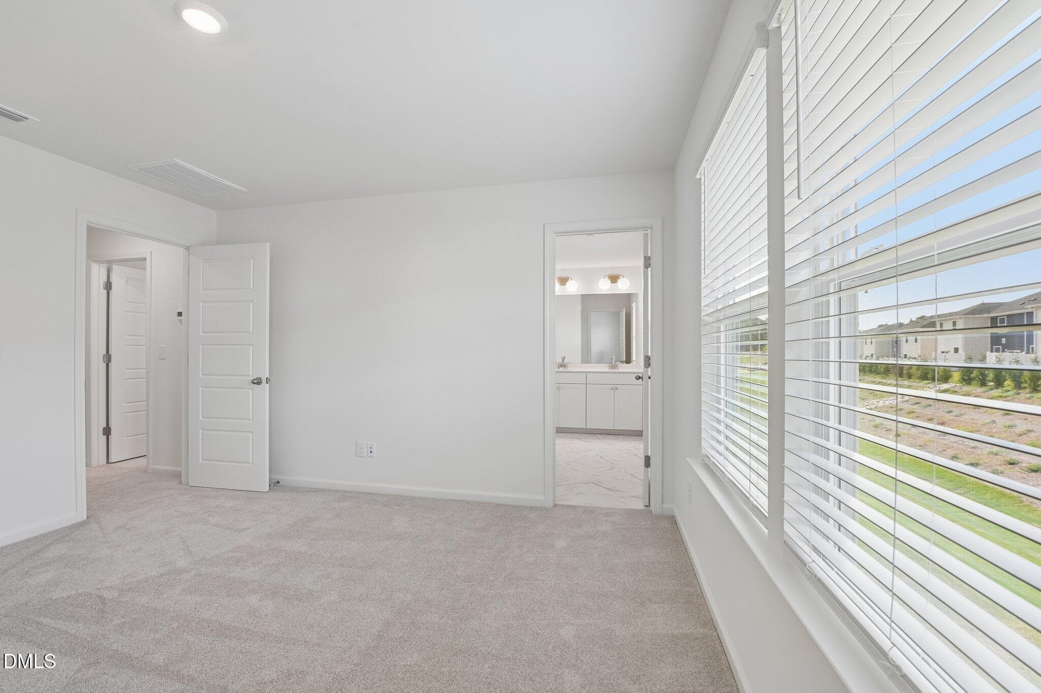 21-web-or-mls-Sunset Lk Dr-S1508-021 - 512 Sunset Lake Drive, Durham, NC 27703, Durham