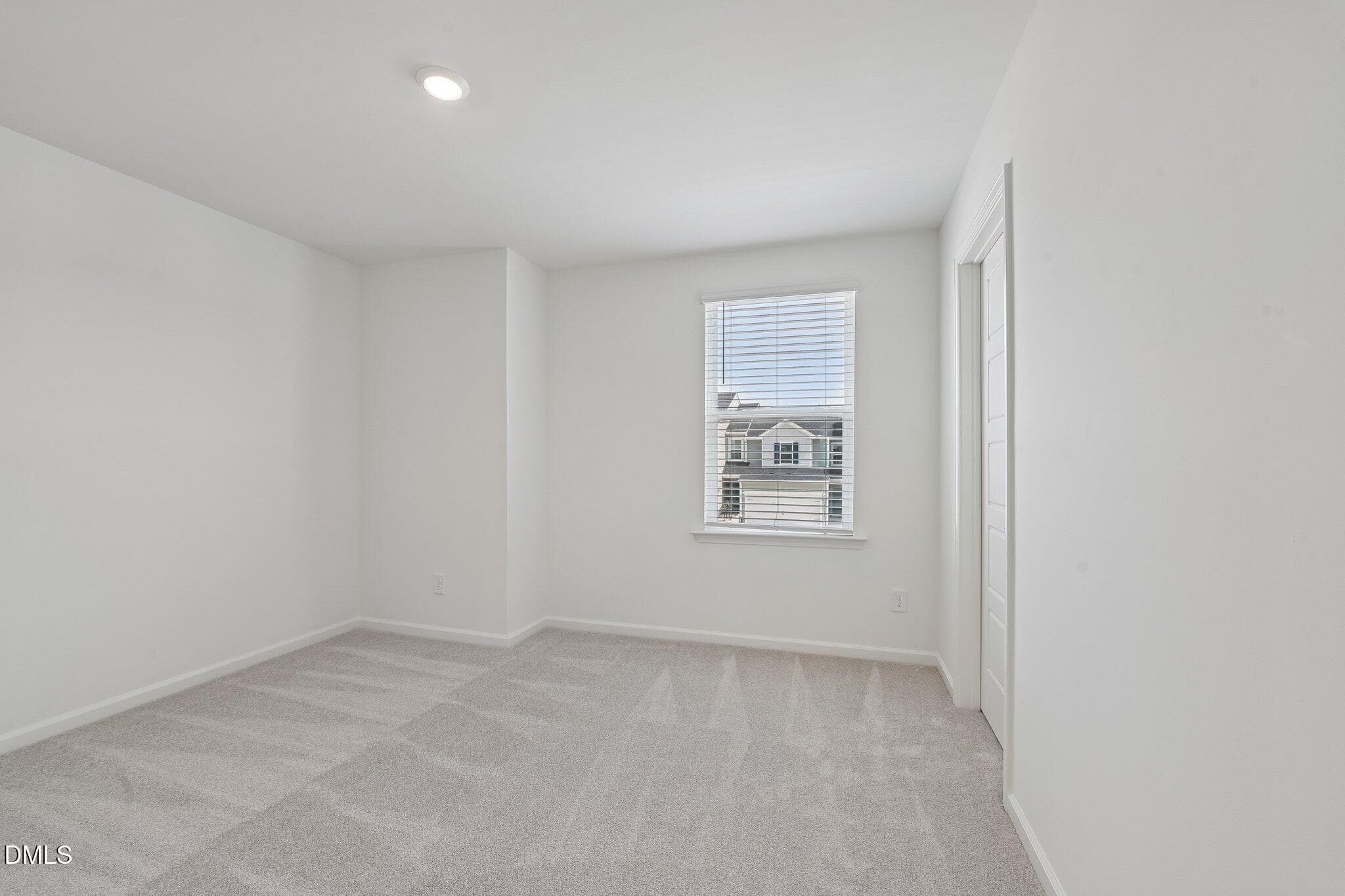 30-web-or-mls-Sunset Lk Dr-S1508-030 - 512 Sunset Lake Drive, Durham, NC 27703, Durham