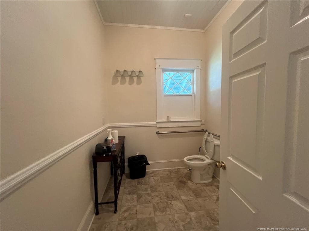 Photo 13 - 512 Sunset Avenue, Clinton, NC 28303