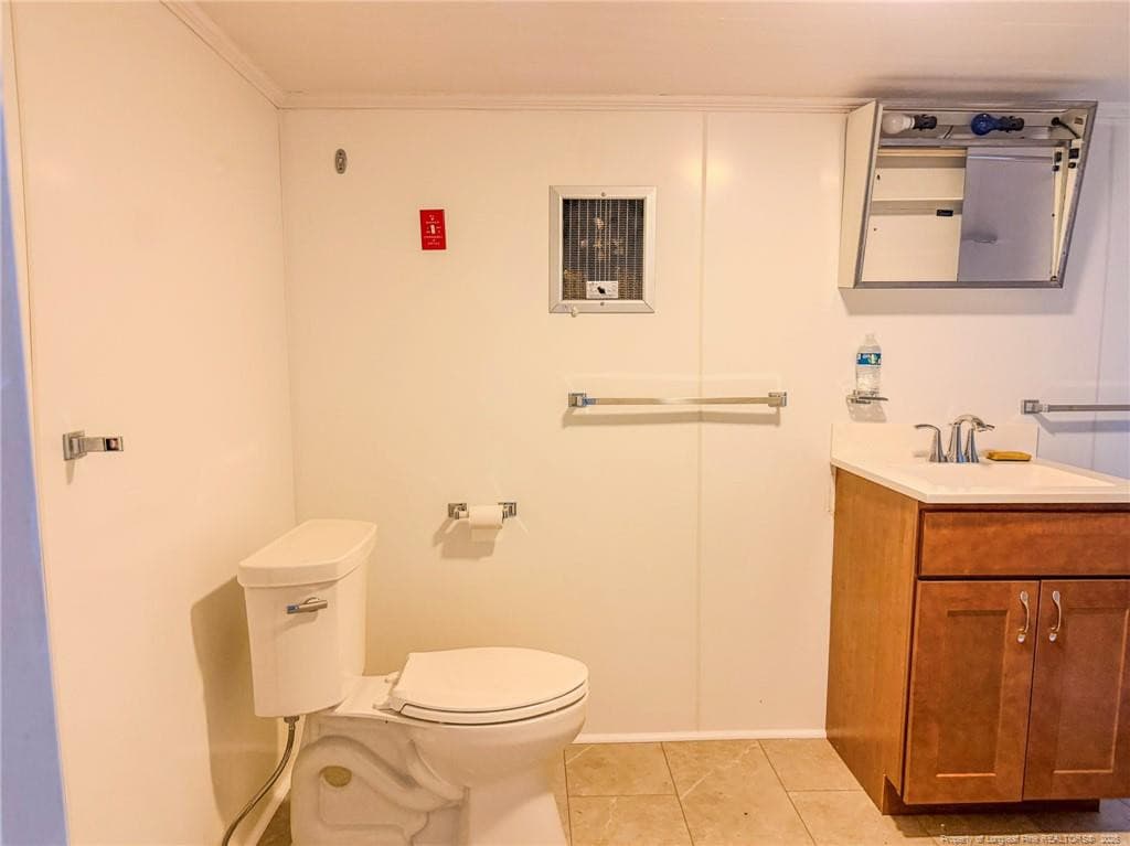 Photo 12 - 602 E Gertrude Street, Fairmont, NC 28340, Fairmont