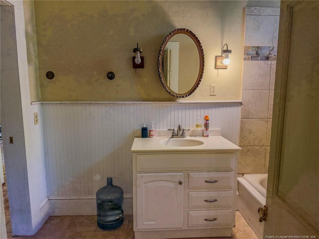 Photo 14 - 602 E Gertrude Street, Fairmont, NC 28340, Fairmont