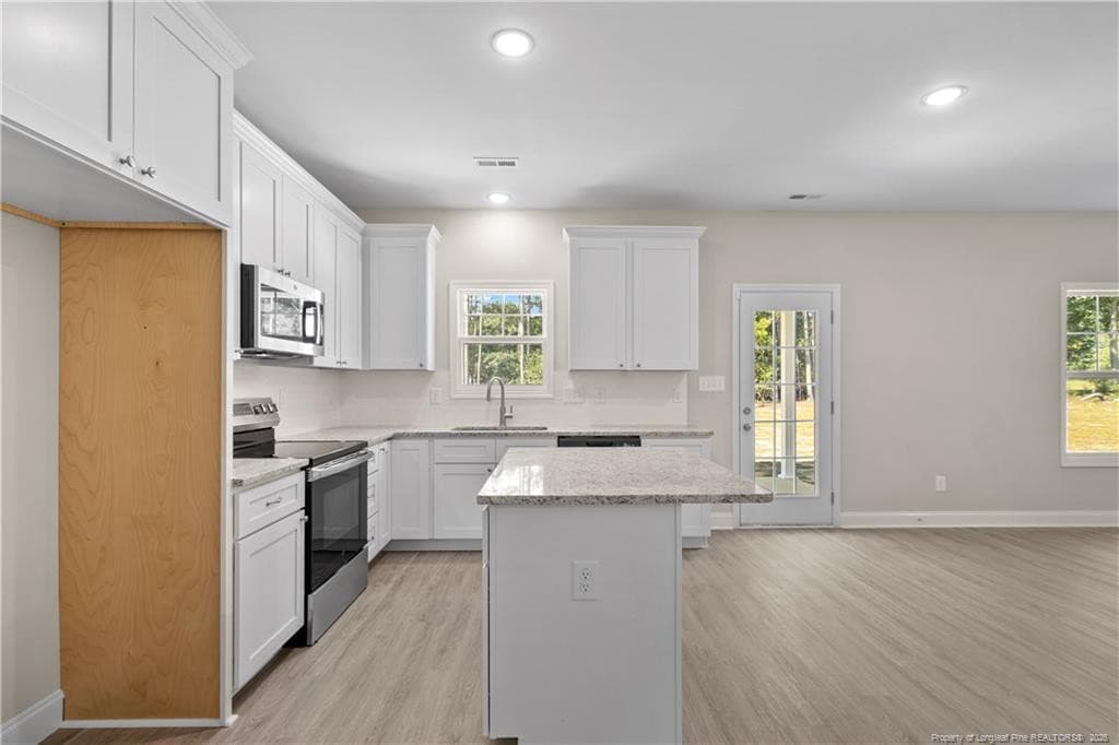 Photo 14 - 212 Nandina Road, Raeford, NC 28376