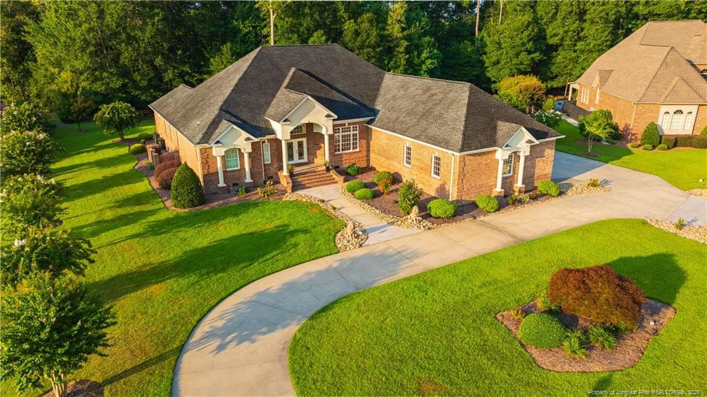 303 Grande Oak Boulevard, Lumberton, NC 28358