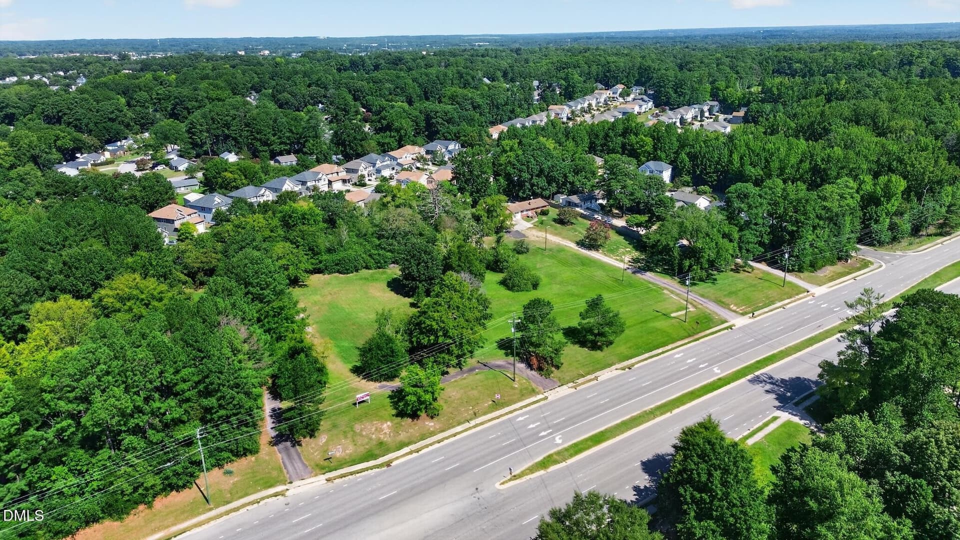 10_5419_Louisburg_Rd-Exterior-0204 - 5401 Louisburg Road, Raleigh, NC 27616