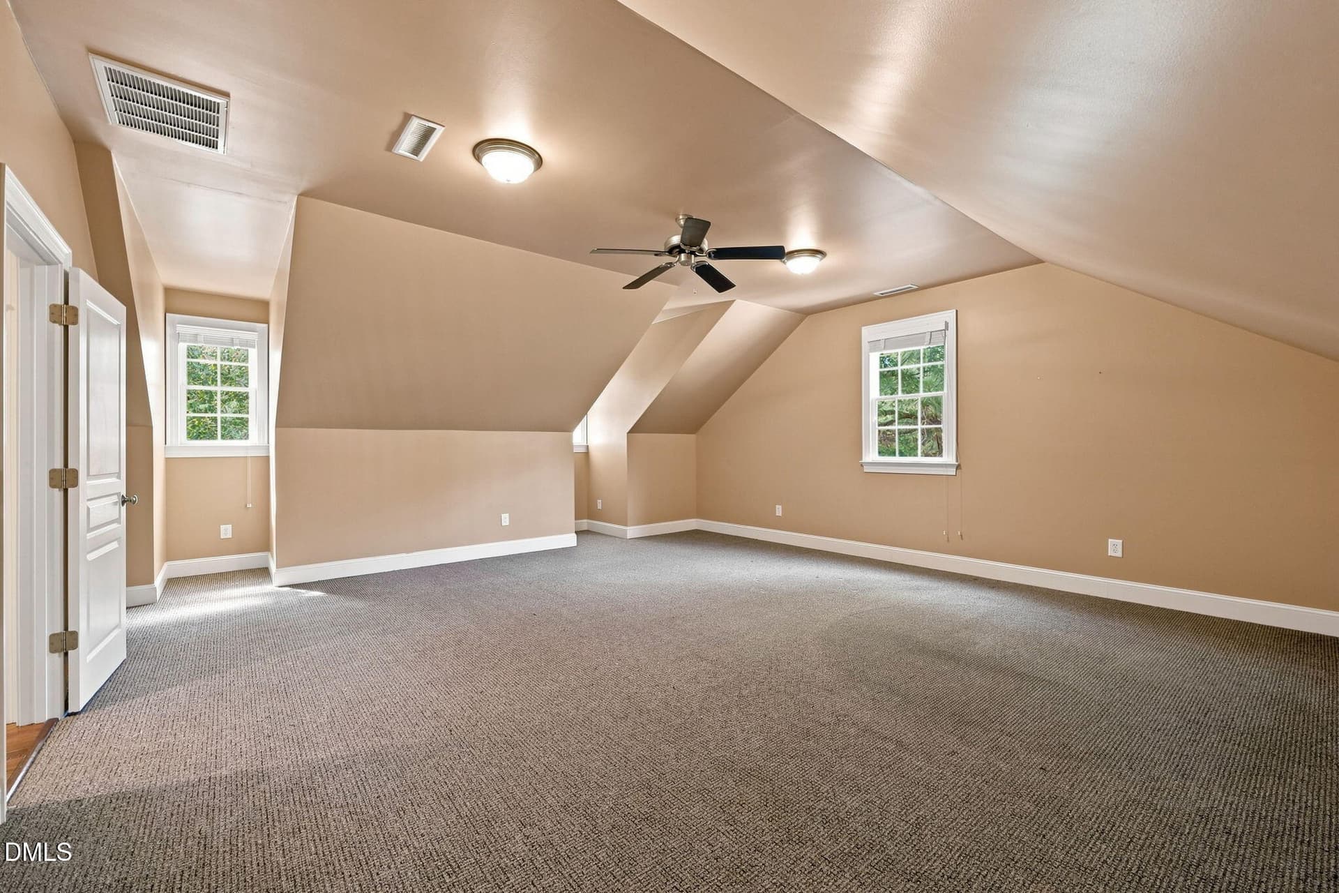50-web-or-mls-IMG_3982 - 8125 Rosiere Drive, Apex, NC 27539