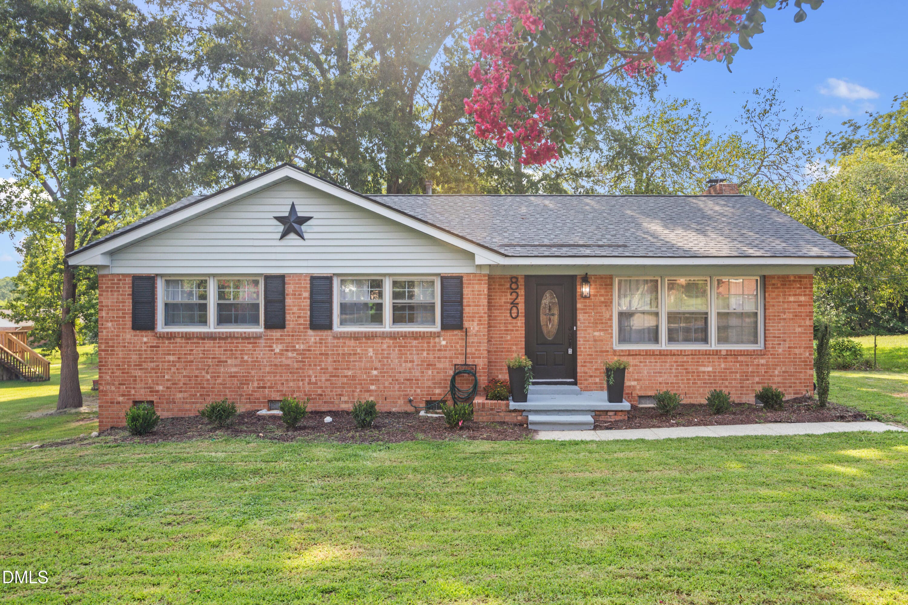 Classic brick on a level, shaded lot - 820 Greenwich Street, Raleigh, NC 27610, Raleigh