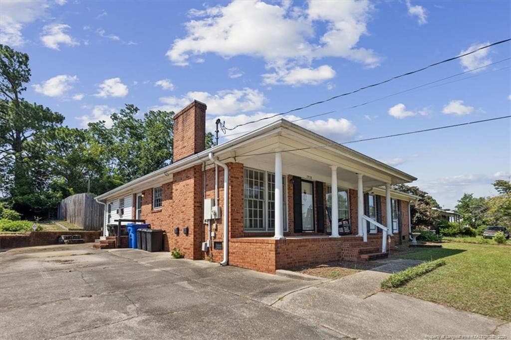 Photo 7 - 1938 Martindale Drive, Fayetteville, NC 28304, Fayetteville