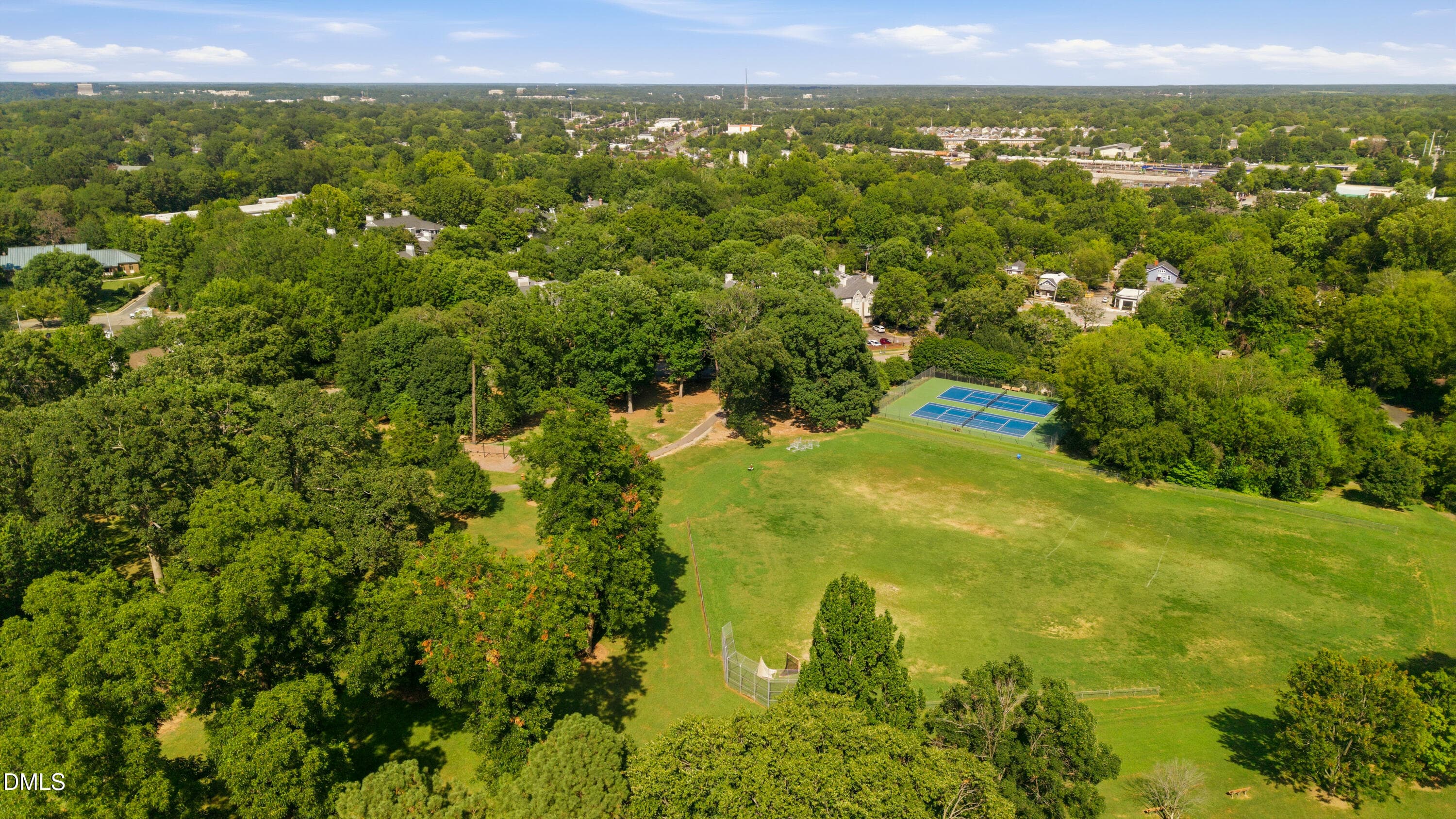 750 Washington St #302-8 - 750 Washington Street 302, Raleigh, NC 27605, Raleigh