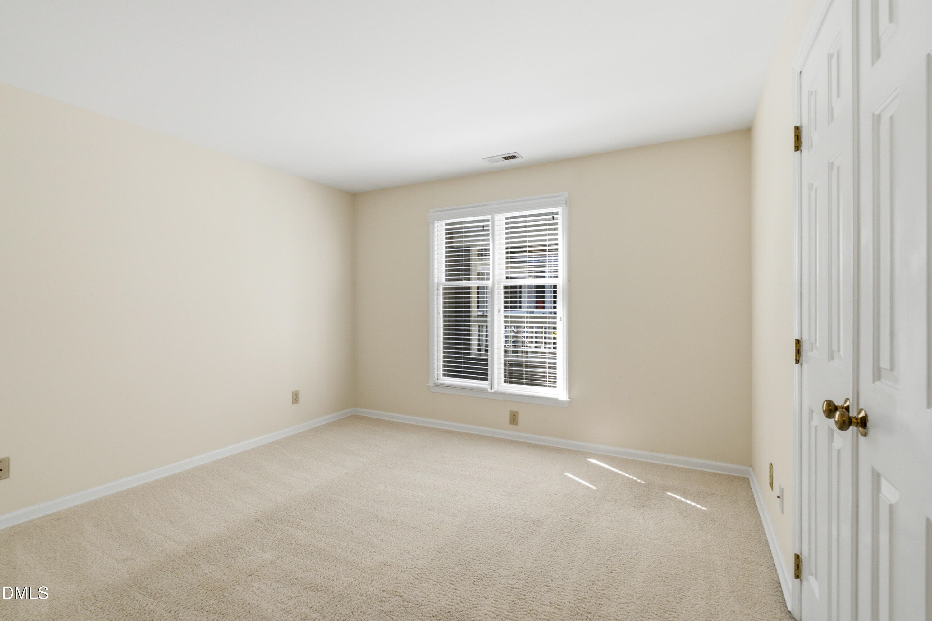 750 Washington St #302-32 - 750 Washington Street 302, Raleigh, NC 27605, Raleigh