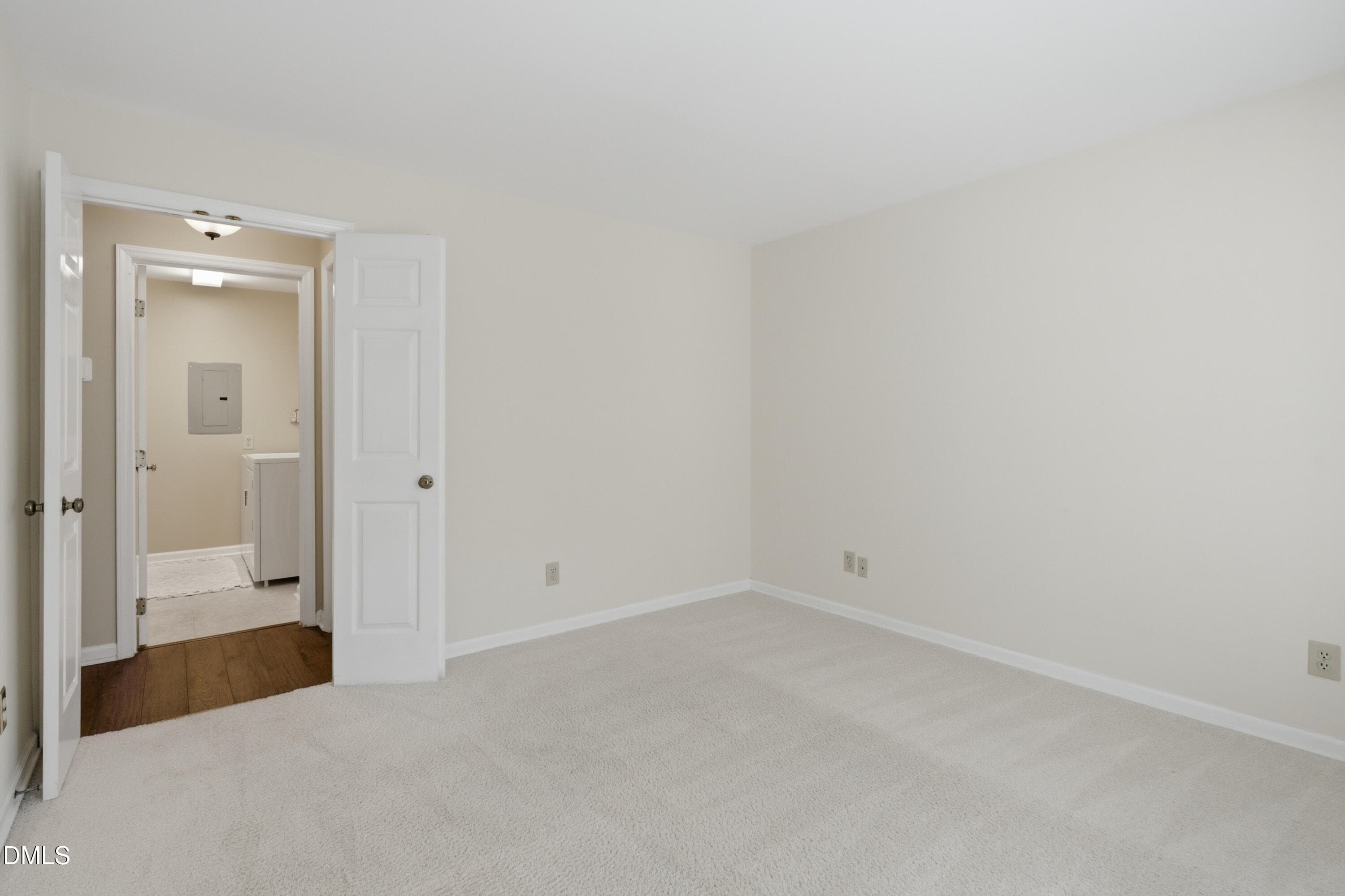 750 Washington St #302-33 - 750 Washington Street 302, Raleigh, NC 27605, Raleigh