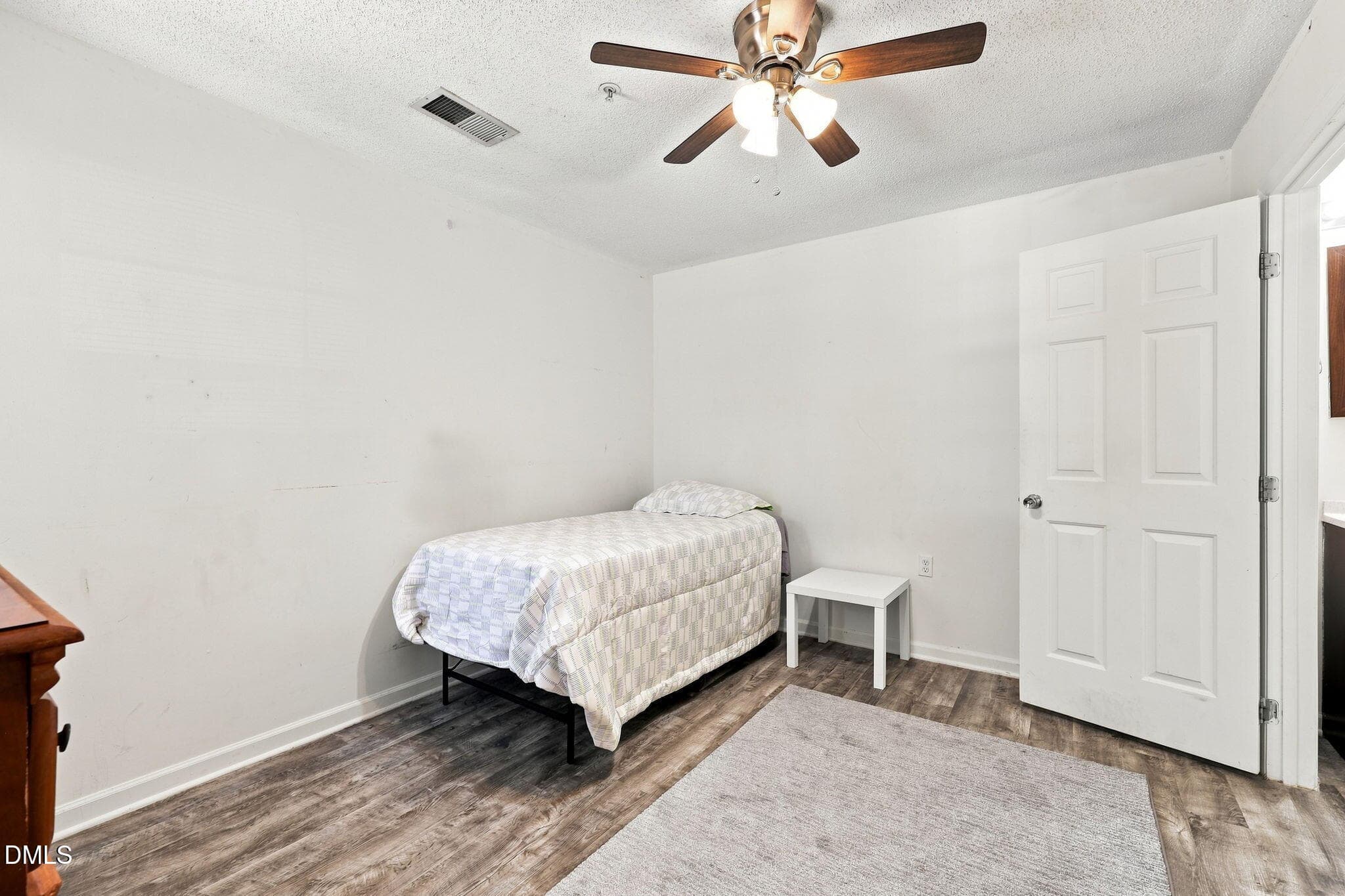 15-web-or-mls-IMG_2764 - 1305 Kent Road, Raleigh, NC 27606, Raleigh