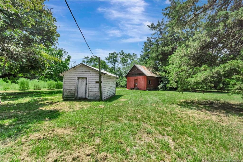 Photo 47 - 2740 Nc Highway 71, Maxton, NC 28364
