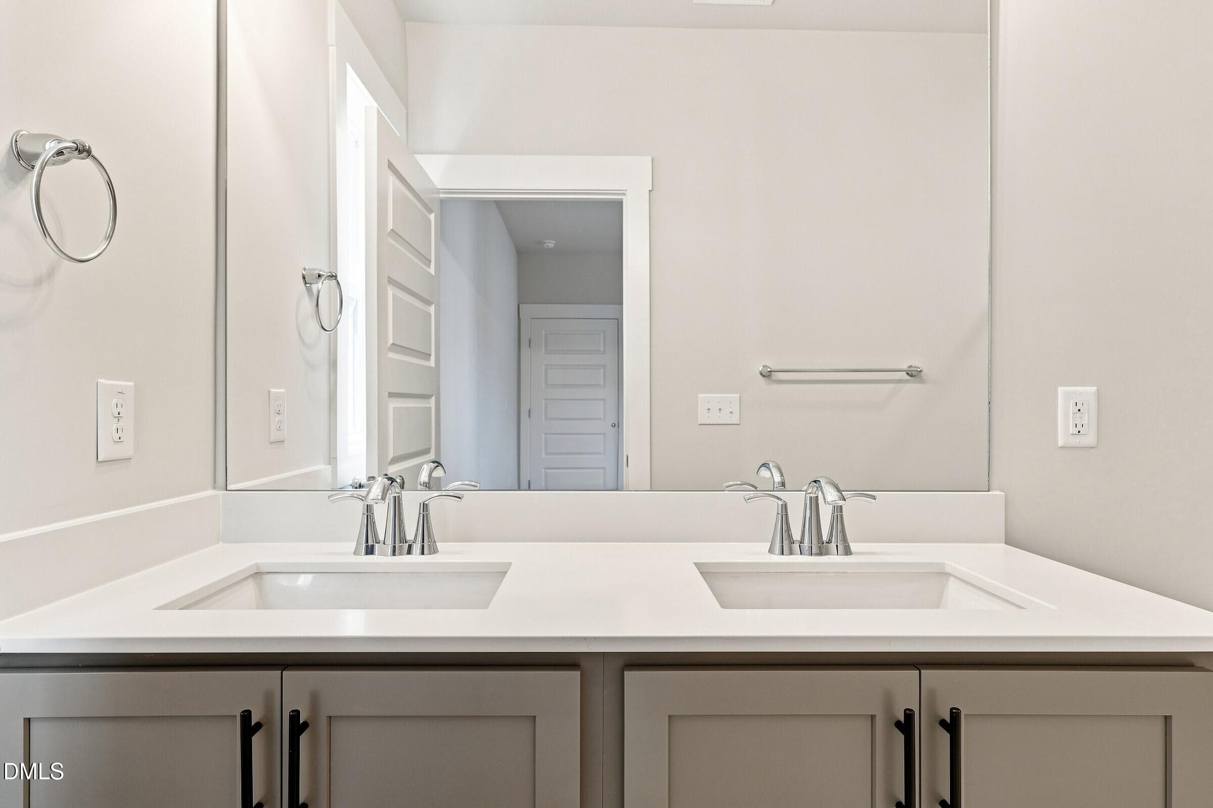 WF6-3076 - Primary Bathroom - Detail - 1929 Wendell Valley Boulevard, Wendell, NC 27591, Wendell