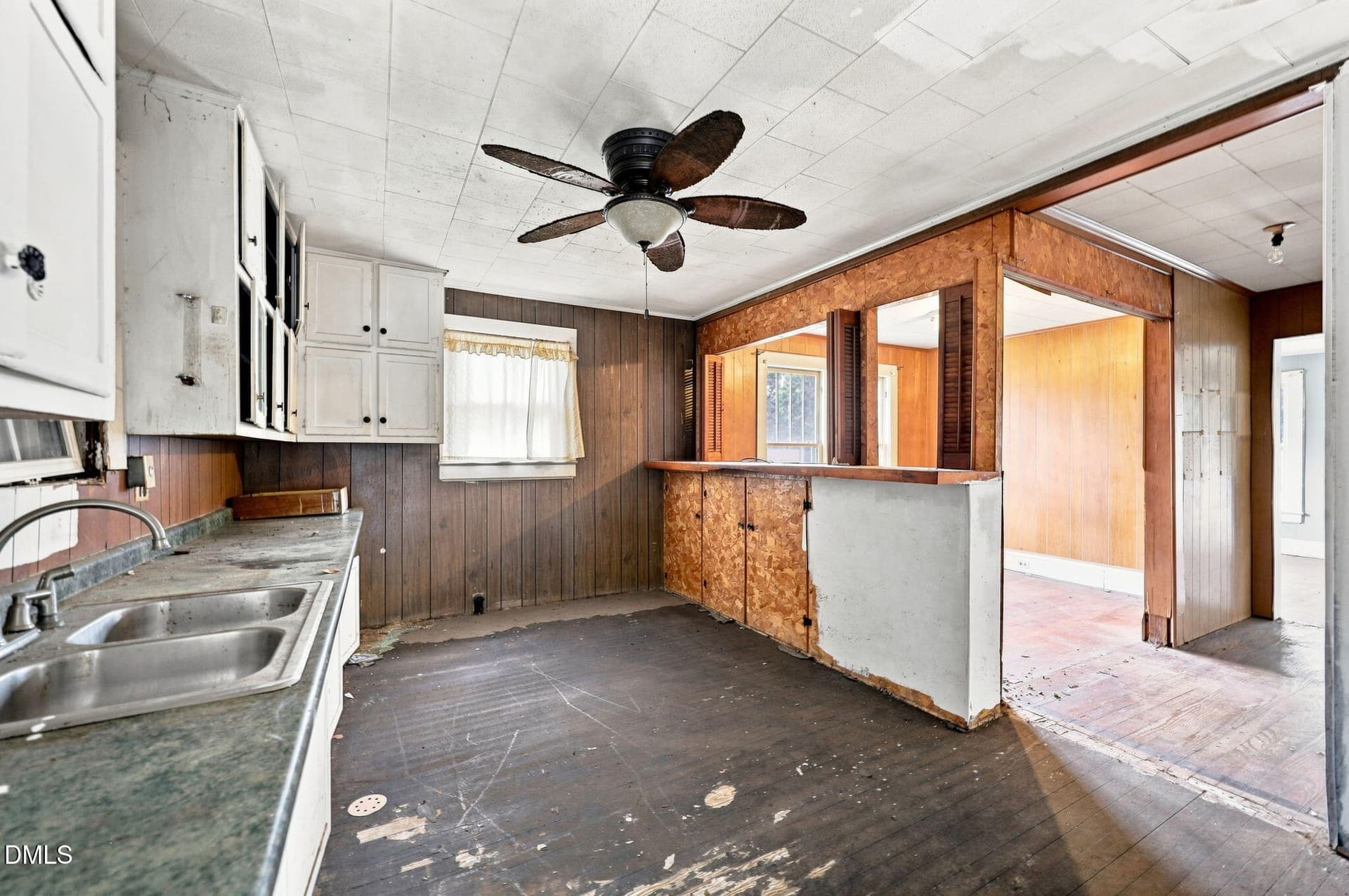 27-web-or-mls-IMG_4259 - 1607 Taylor Street, Durham, NC 27703