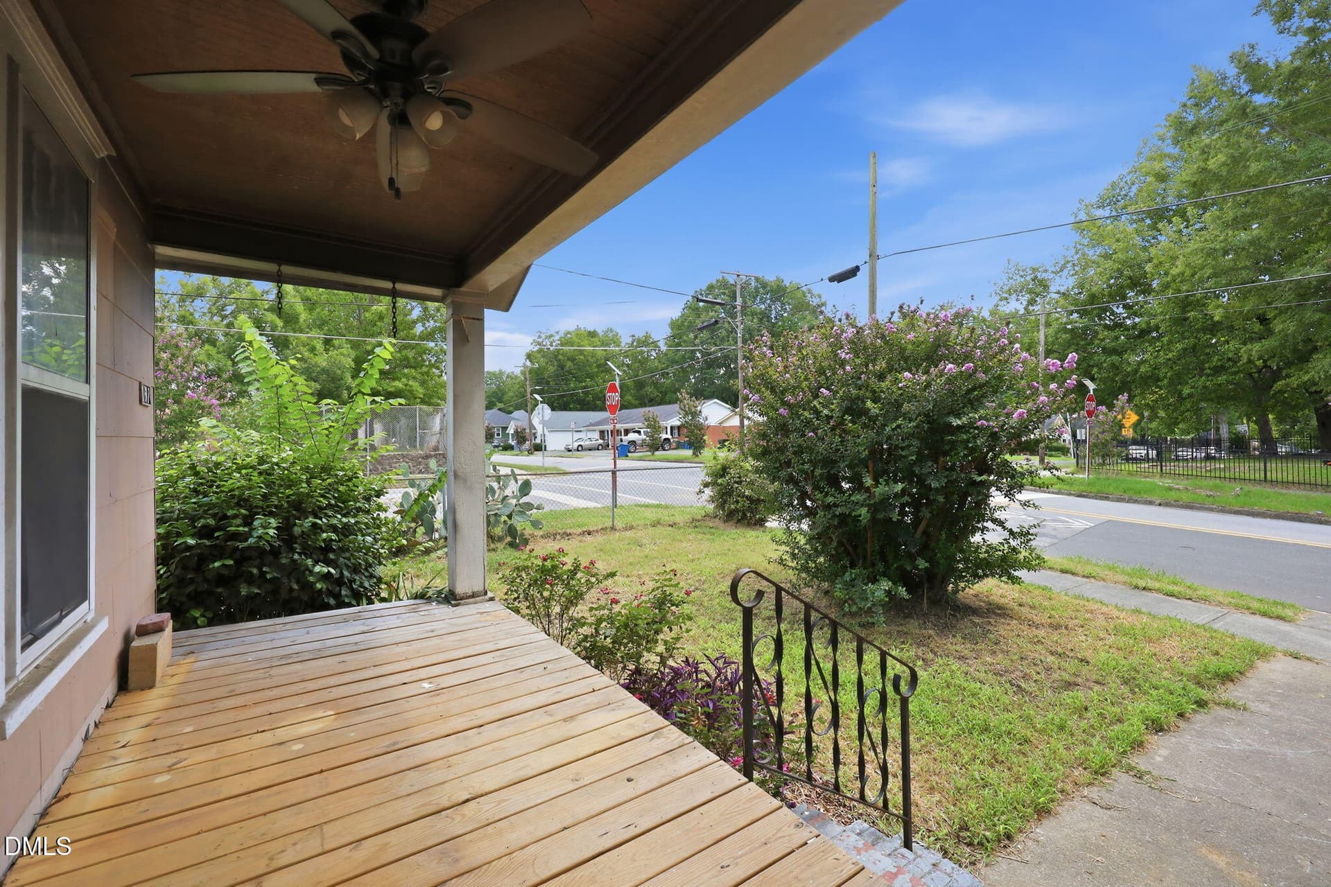 33-web-or-mls-IMG_4272 - 1607 Taylor Street, Durham, NC 27703