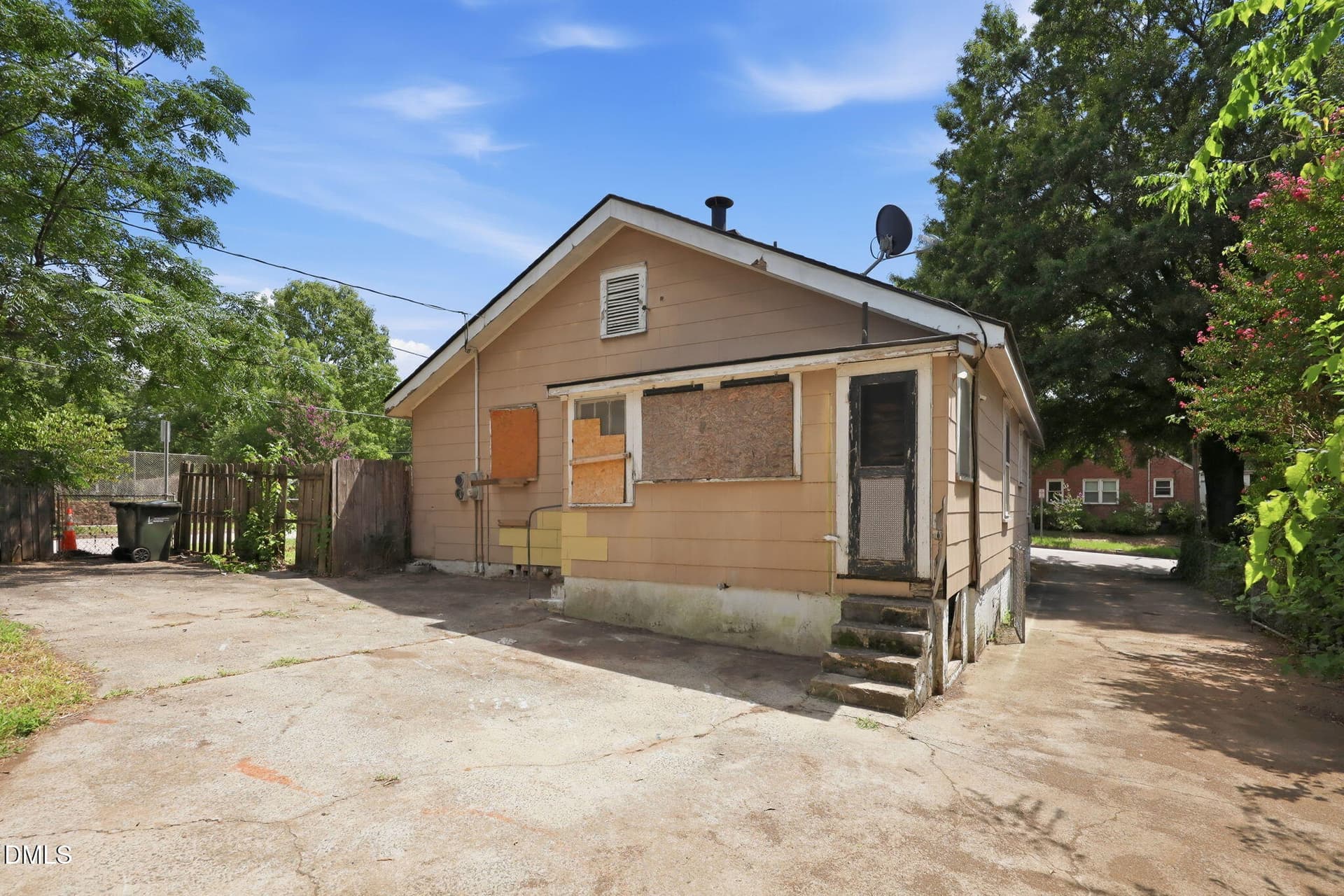 39-web-or-mls-IMG_4280 - 1607 Taylor Street, Durham, NC 27703