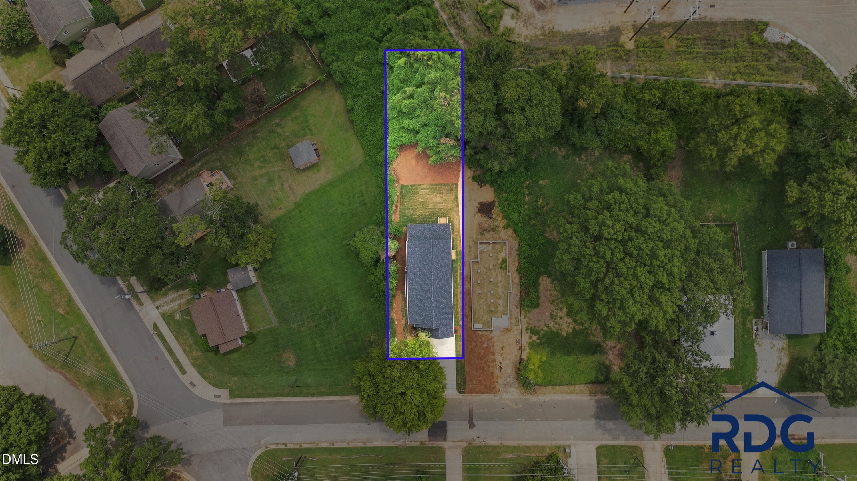 51_244_lotlines - 109 Gilbert Avenue, Raleigh, NC 27603, Raleigh