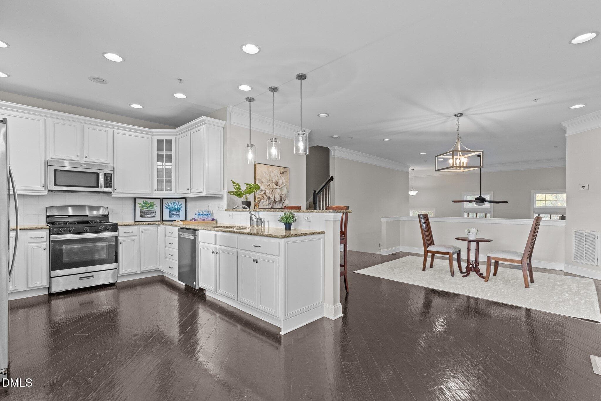 12_beyc6a7b5ad0356d2 - 10410 Sablewood Drive 111, Raleigh, NC 27617, Raleigh