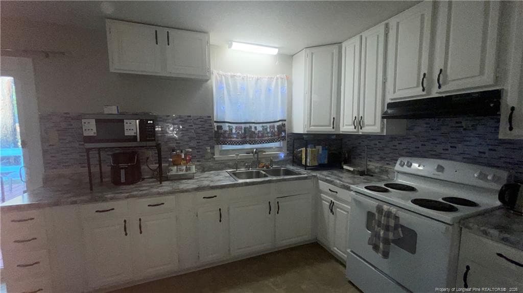 Photo 7 - 2615 Dinsmore Drive, Fayetteville, NC 28306, Fayetteville