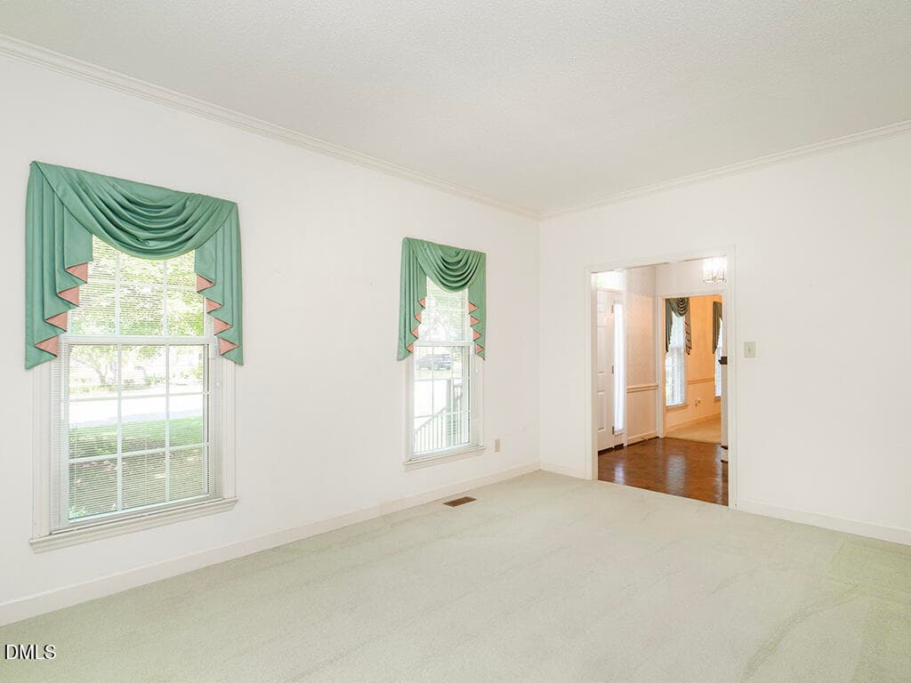 07 1020_BrookviewDr LivRm2_MLS - 1020 Brookview Drive, Elon, NC 27244, Elon