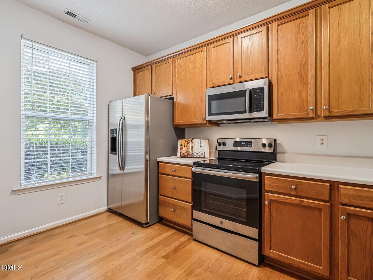 015-1280x960-kitchen - 1221 Maroon Drive, Durham, NC 27713, Durham