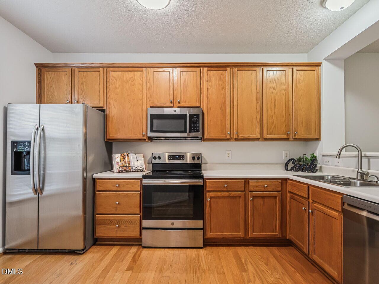 014-1280x960-kitchen - 1221 Maroon Drive, Durham, NC 27713, Durham