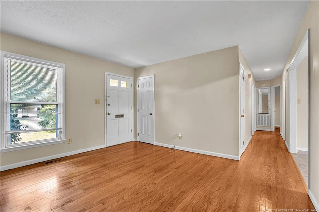 Photo 9 - 5075 Chesapeake Road, Fayetteville, NC 28311, Fayetteville