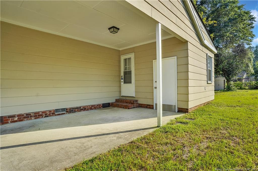 Photo 6 - 5075 Chesapeake Road, Fayetteville, NC 28311, Fayetteville