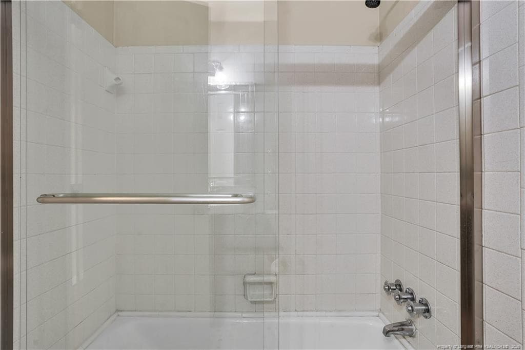 Photo 23 - 5075 Chesapeake Road, Fayetteville, NC 28311, Fayetteville