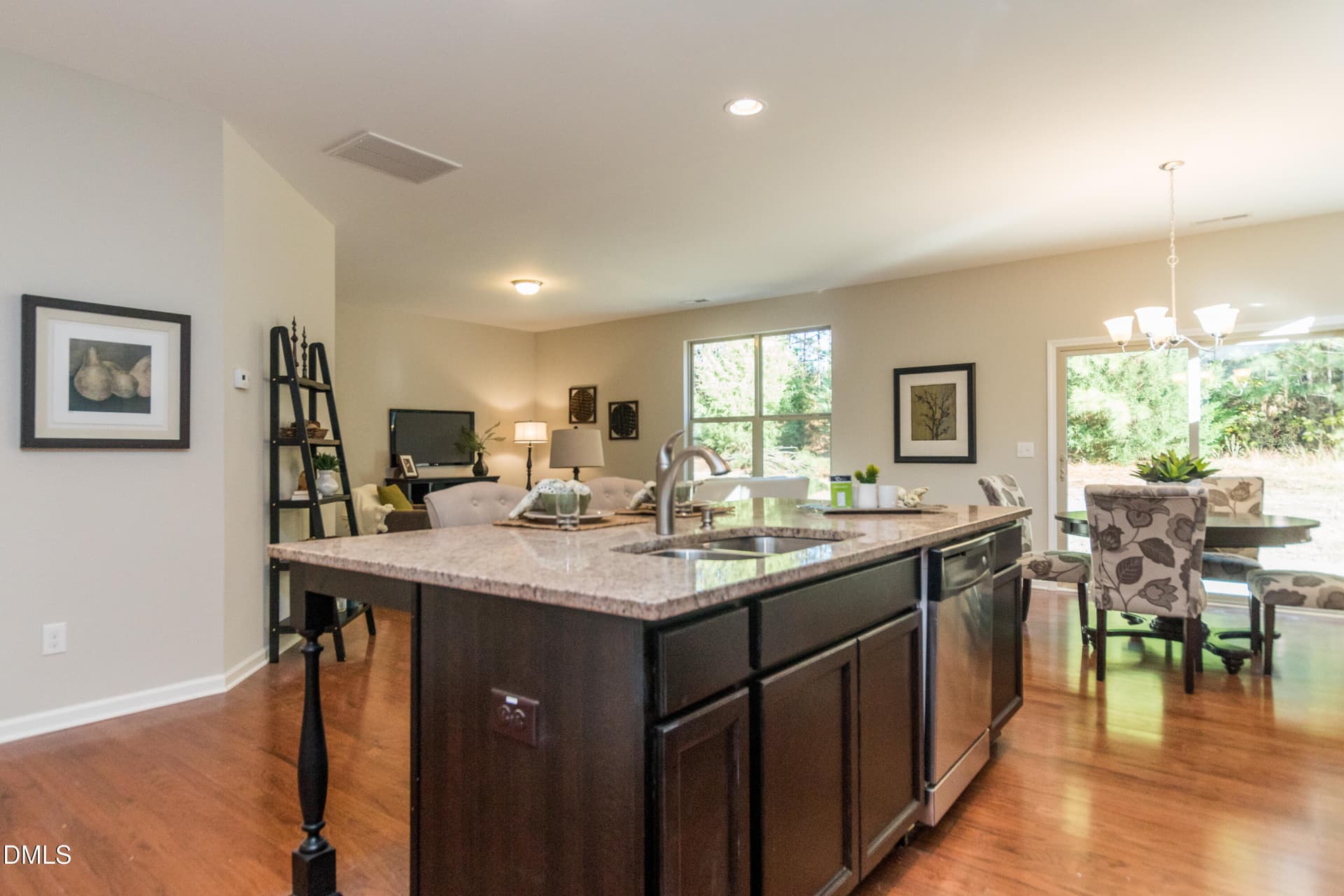 012_Kitchen - 254 Starlet Rdg Way, Clayton, NC 27520