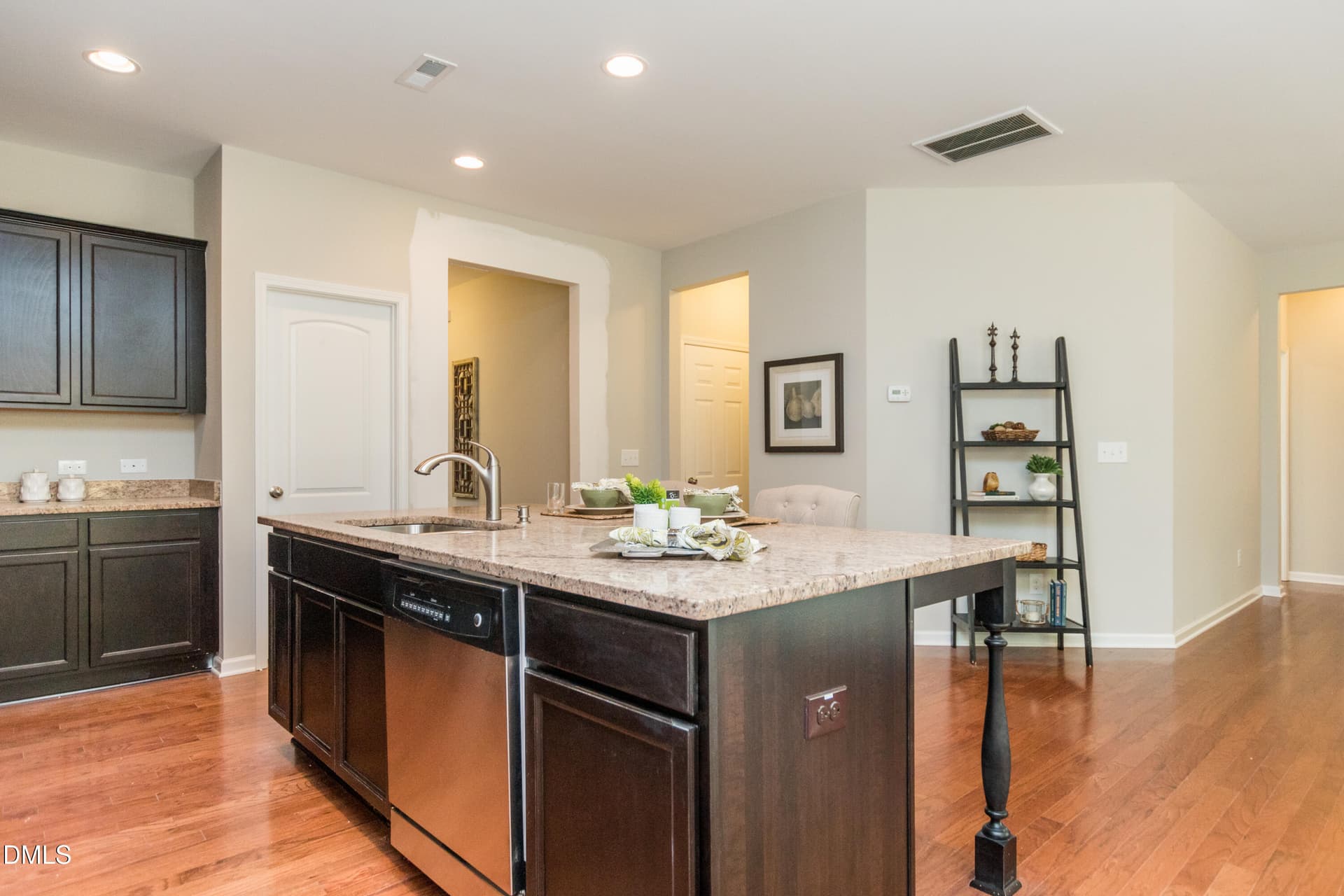 010_ Kitchen - 254 Starlet Rdg Way, Clayton, NC 27520