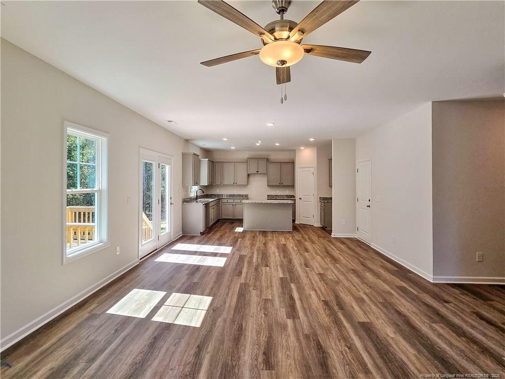 Photo 8 - 367 Appaloosa Drive, Spring Lake, NC 28390