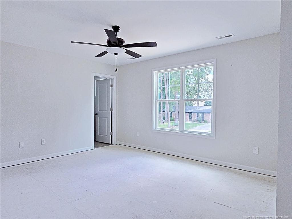 Photo 16 - 367 Appaloosa Drive, Spring Lake, NC 28390
