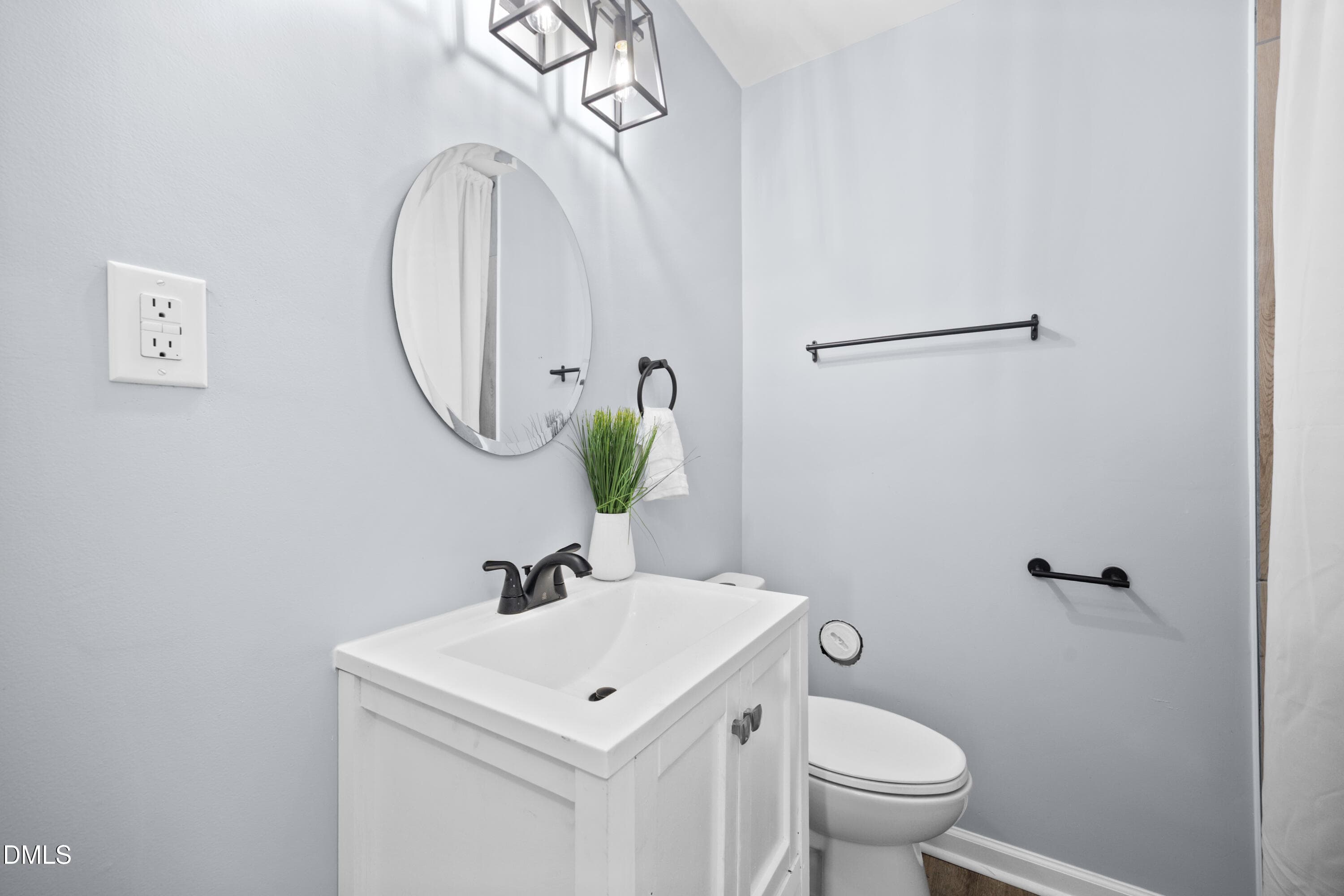 2nd Full Bath - 820 Greenwich Street, Raleigh, NC 27610, Raleigh