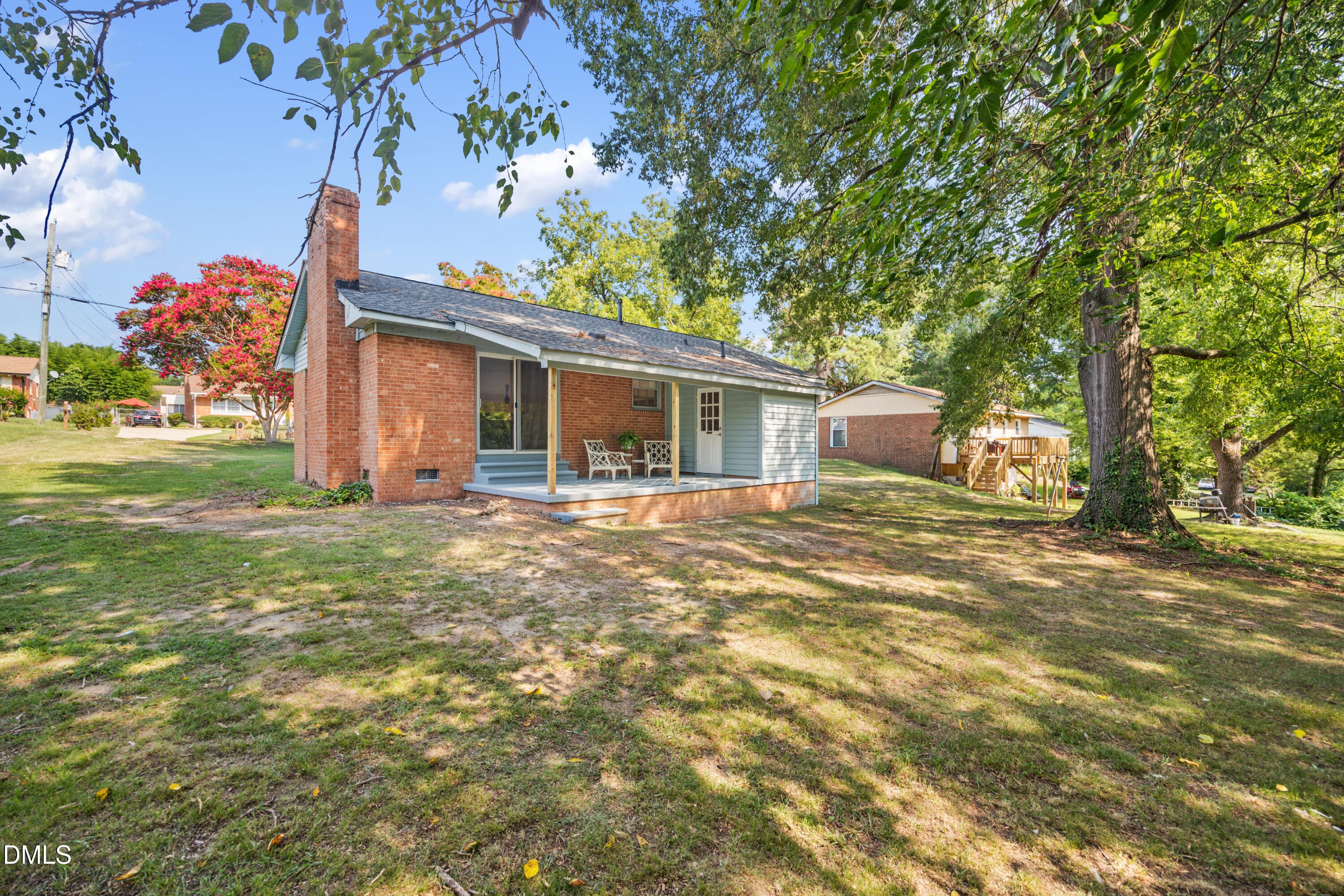 Spacious Backyard - 820 Greenwich Street, Raleigh, NC 27610, Raleigh