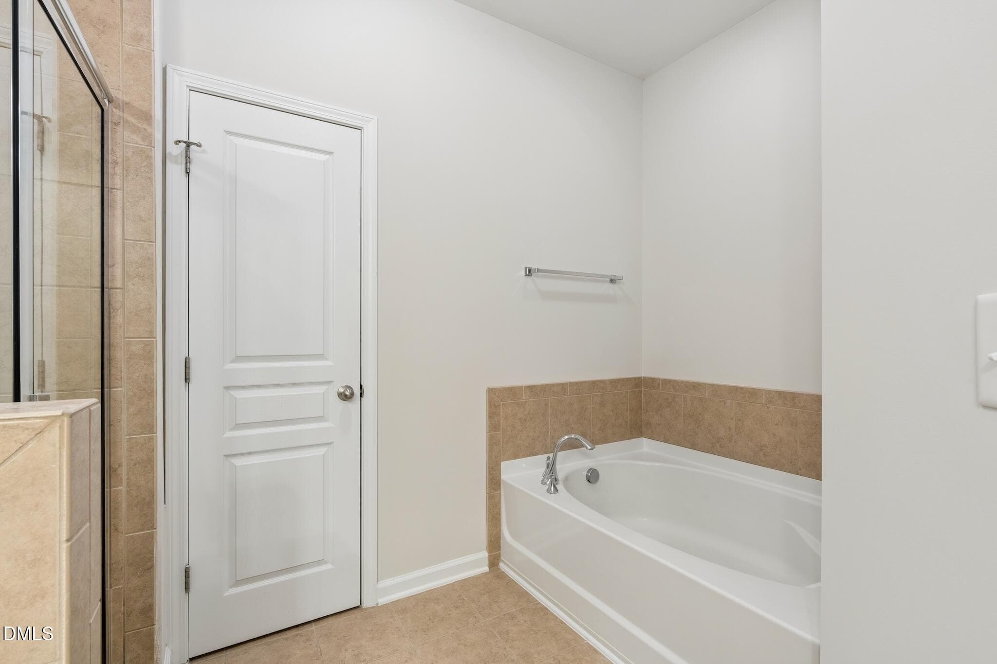 DSC09868 - 6140 Braidwood Court, Raleigh, NC 27612, Raleigh