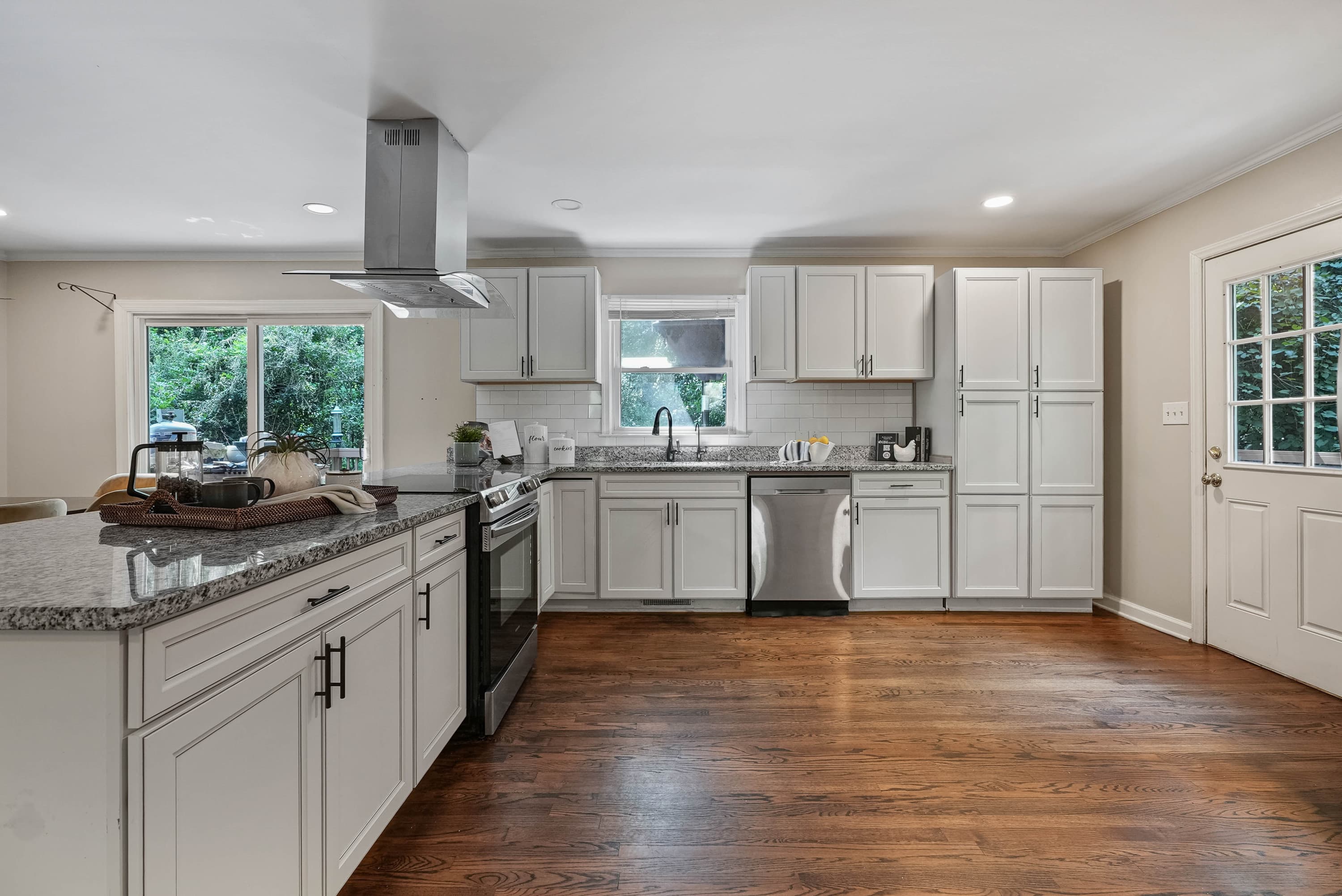 done4025balsam-8.jpg - 4025 Balsam Drive, Raleigh, NC 27612, Raleigh