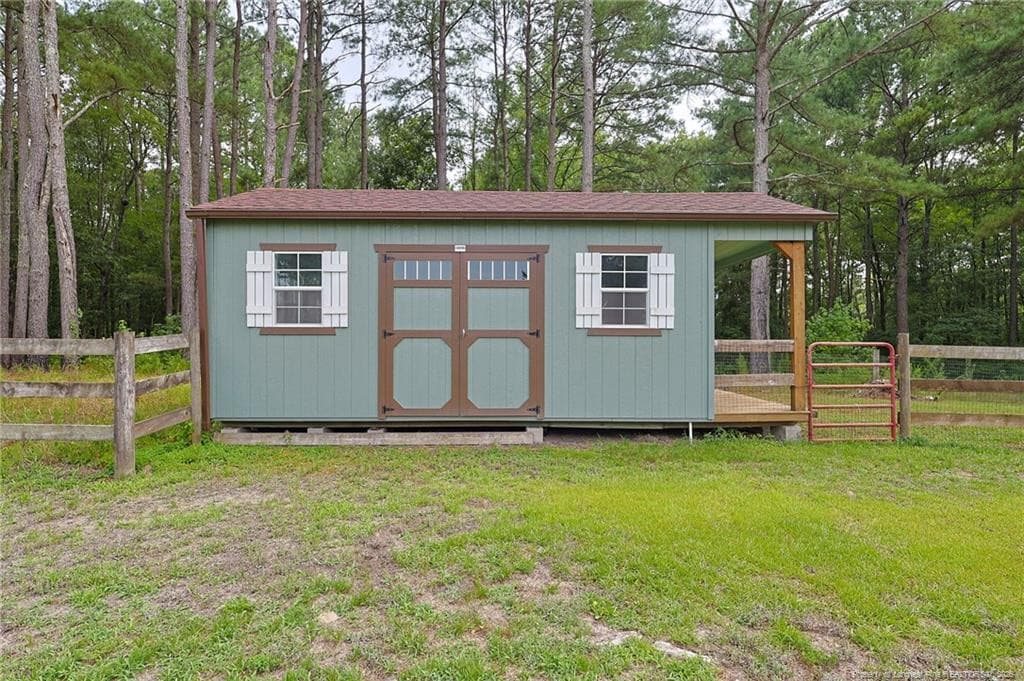 Activity Building - 641 Sunridge Drive, Cameron, NC 28326