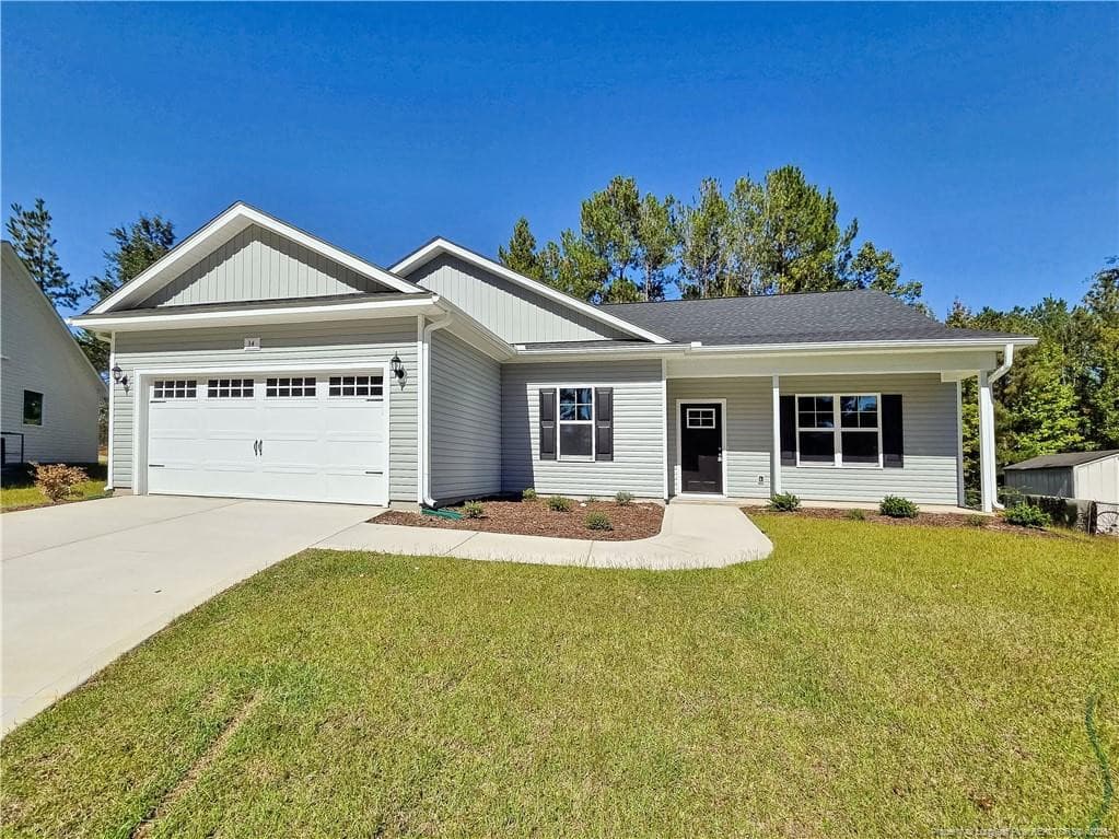 34 Quarter Court, Spring Lake, NC 28390