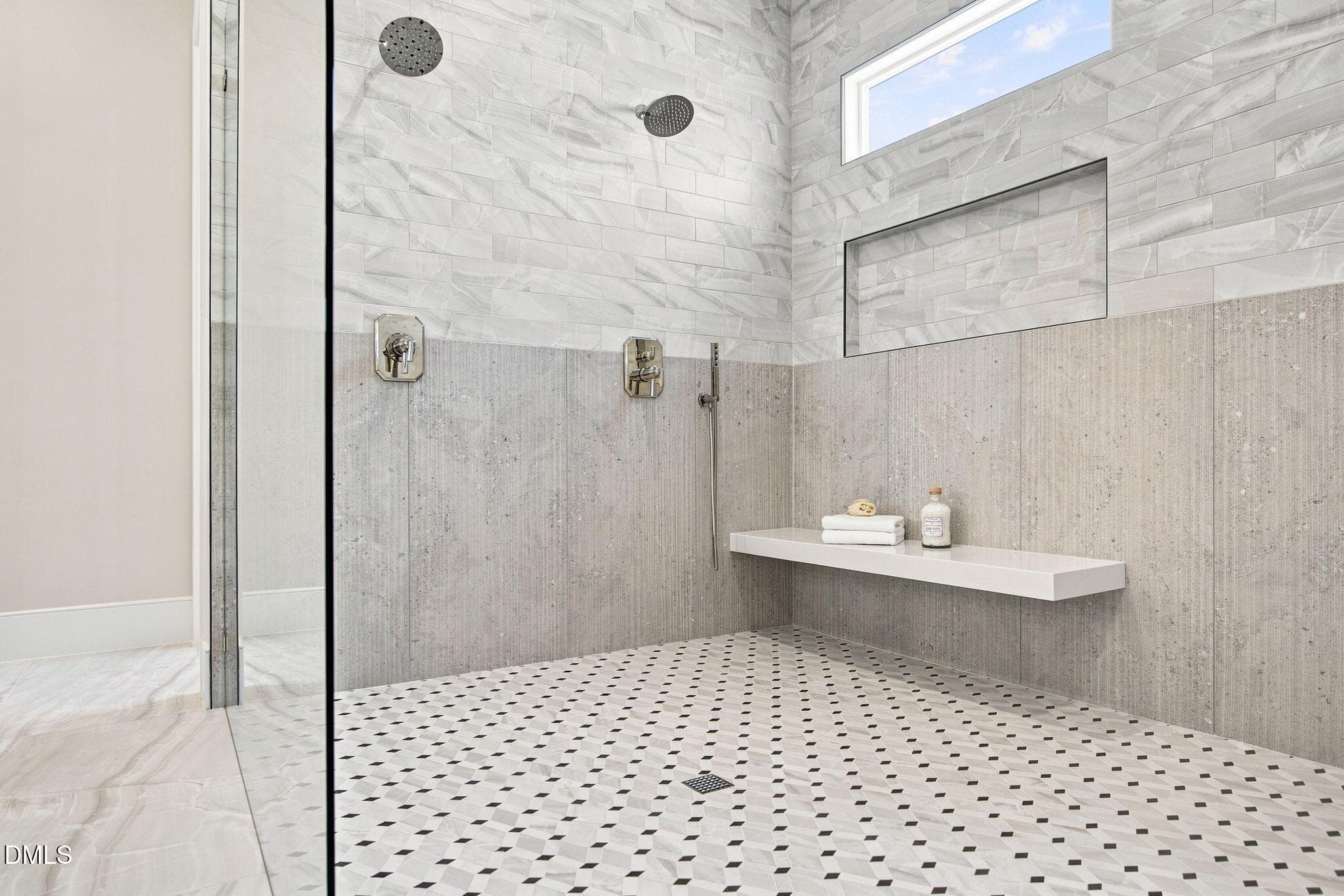 45-web-or-mls-IMG_1972 - 4112 Rockingham Drive, Raleigh, NC 27609, Raleigh