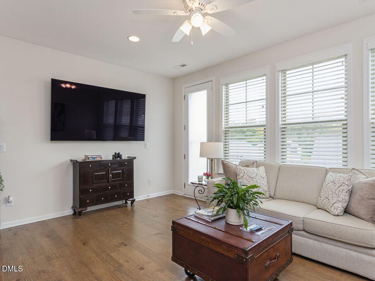 011-1280x960-photo - 1026 Carraway Lane, Durham, NC 27703