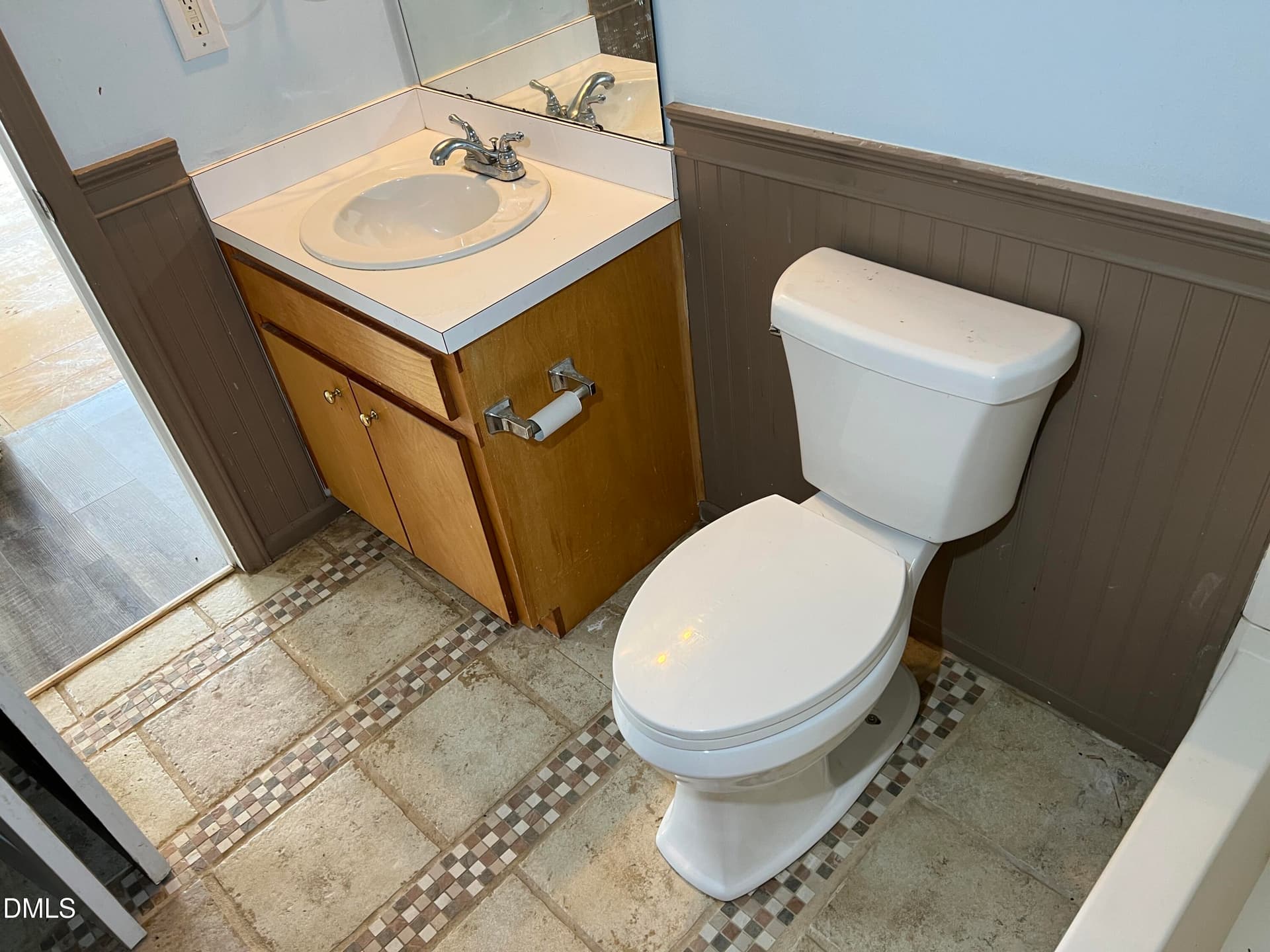 Guest Bathroom - 107 Copper Stone Street, Smithfield, NC 27577